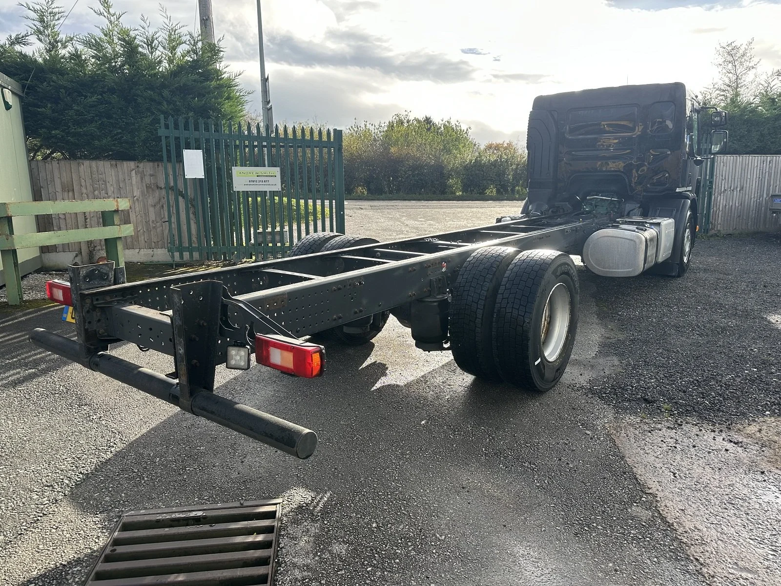 PLEASE SCROLL LEFT - RIGHT ON IMAGES