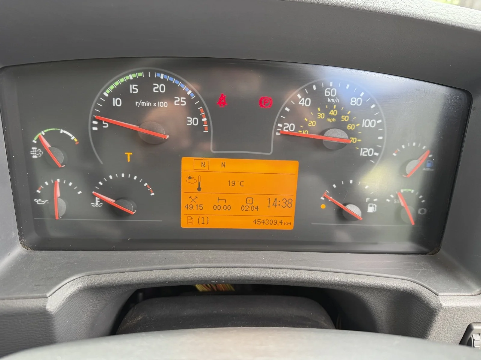 PLEASE SCROLL LEFT - RIGHT ON IMAGES