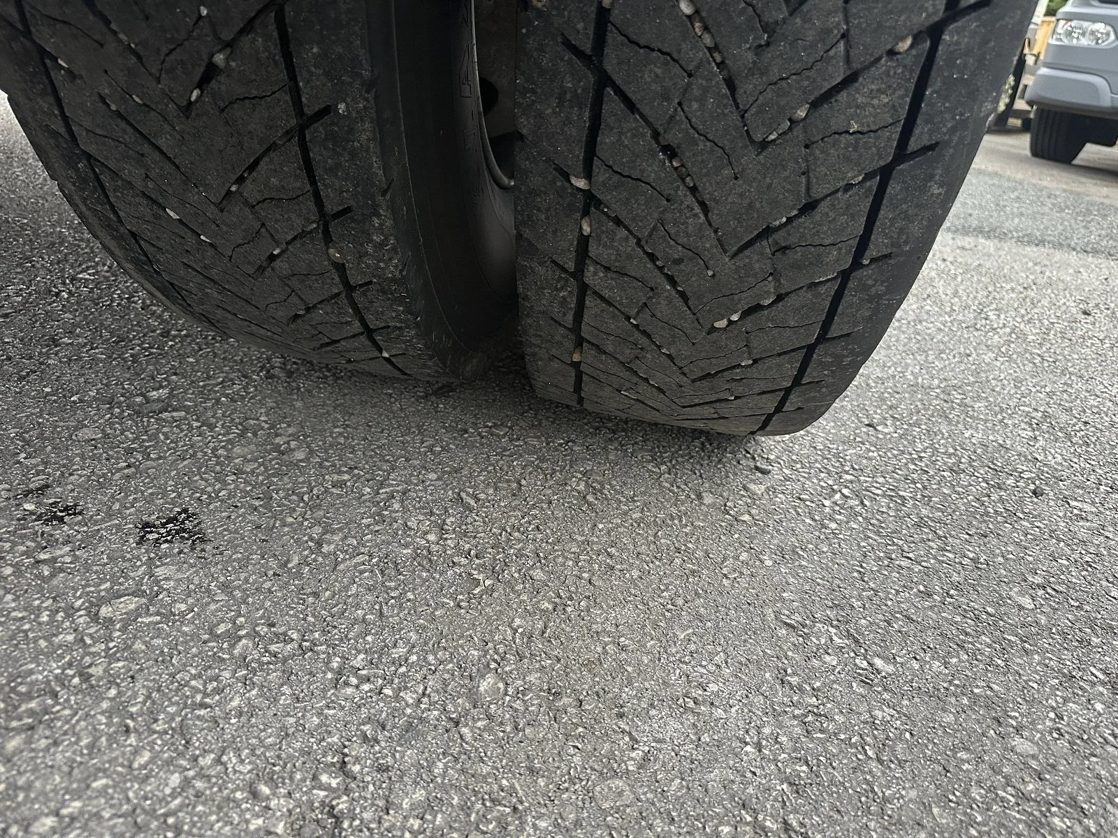 PLEASE SCROLL LEFT - RIGHT ON IMAGES