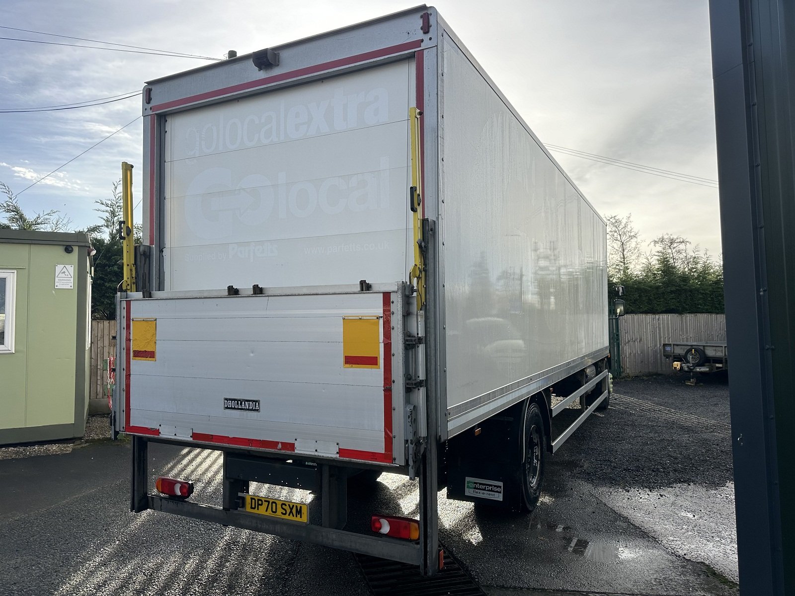 PLEASE SCROLL LEFT - RIGHT ON IMAGES