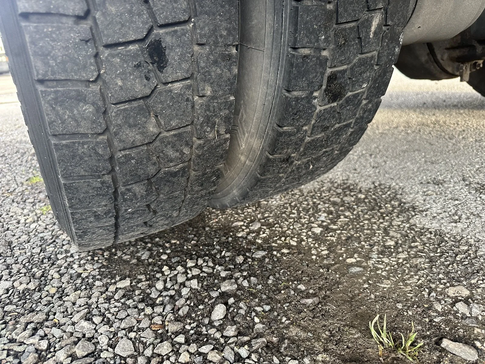 PLEASE SCROLL LEFT - RIGHT ON IMAGE