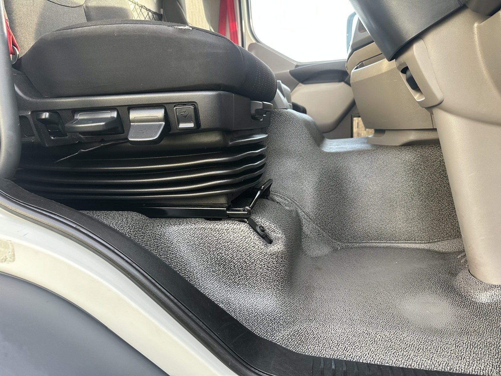 PLEASE SCROLL LEFT - RIGHT ON IMAGES