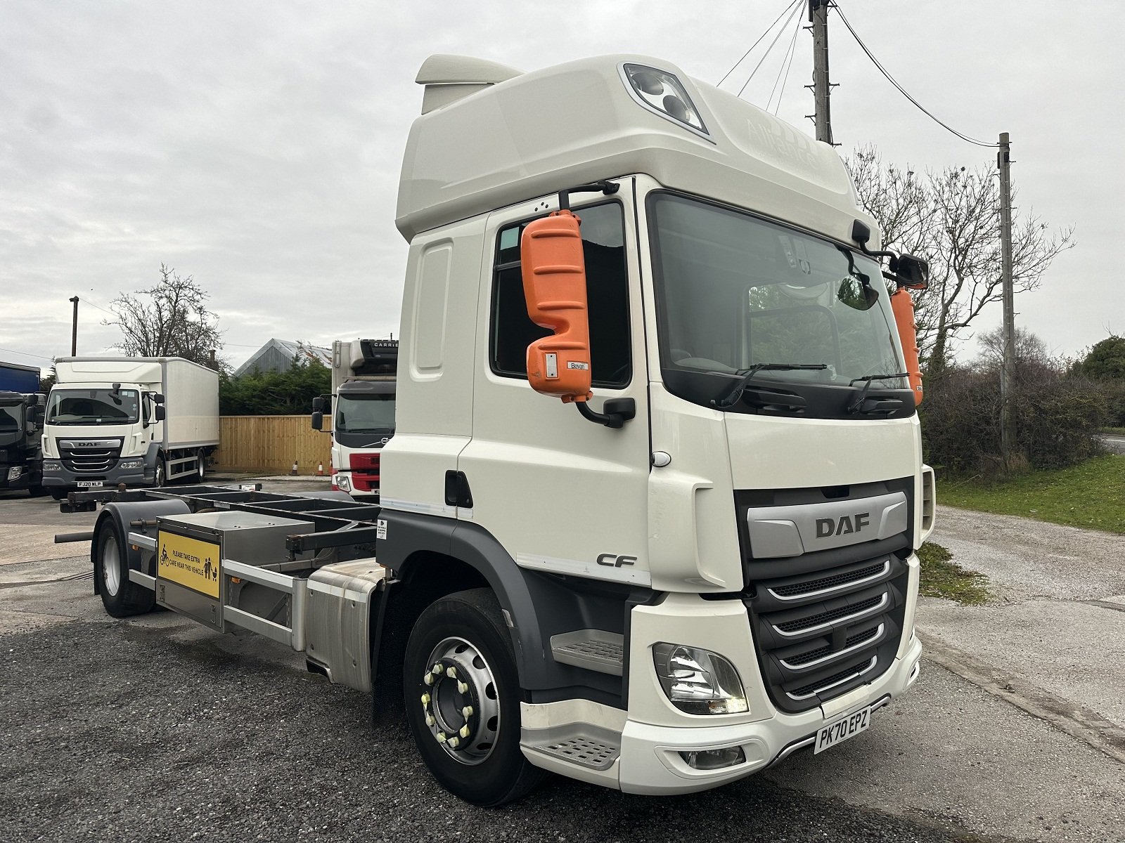 PLEASE SCROLL LEFT - RIGHT ON IMAGES