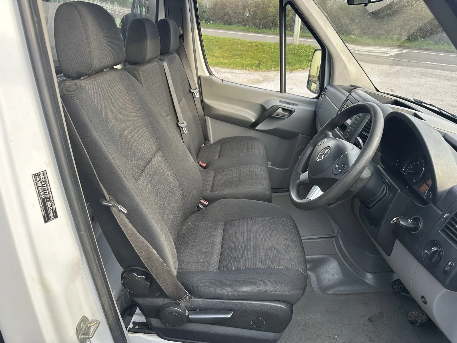 PLEASE SCROLL LEFT - RIGHT ON IMAGES