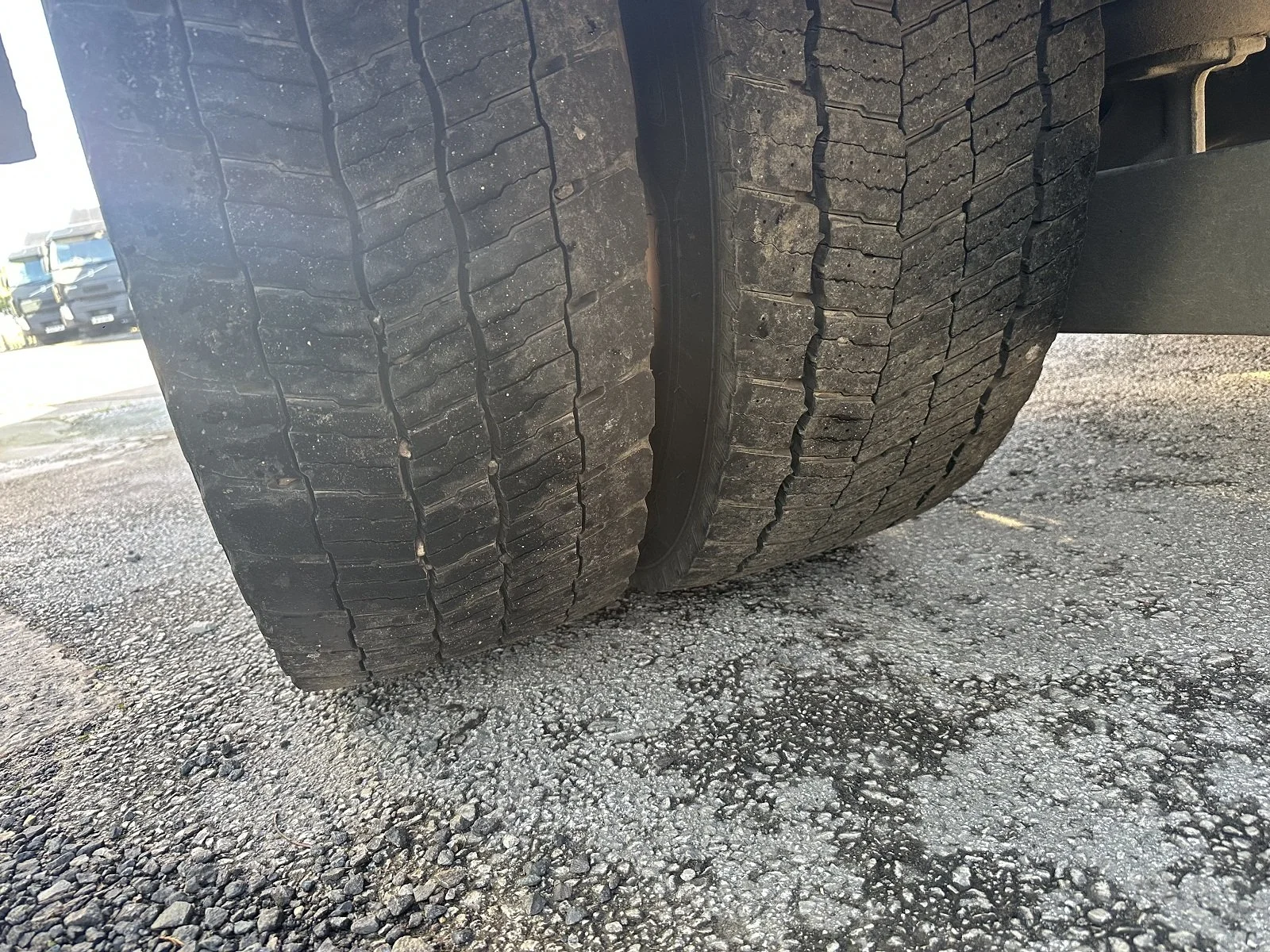 PLEASE SCROLL LEFT - RIGHT ON IMAGES