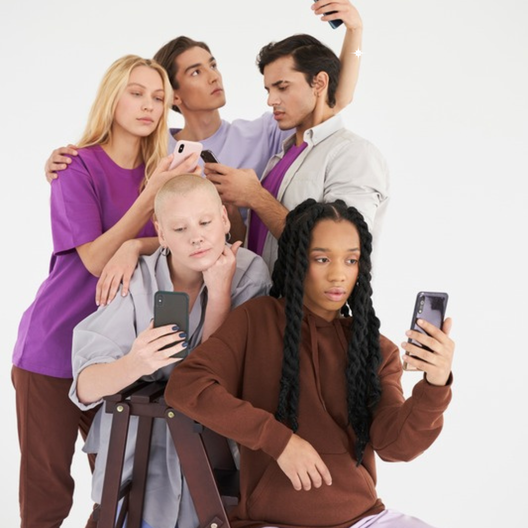 CASTING – MODÈLES / COMÉDIENS H/F (30–45 ANS)