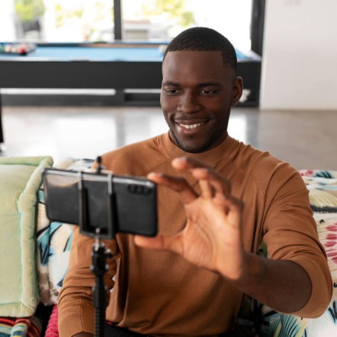 CASTING – SÉRIE INDÉPENDANTE RÔLE PRINCIPAL – COMÉDIEN 20–25 ANS