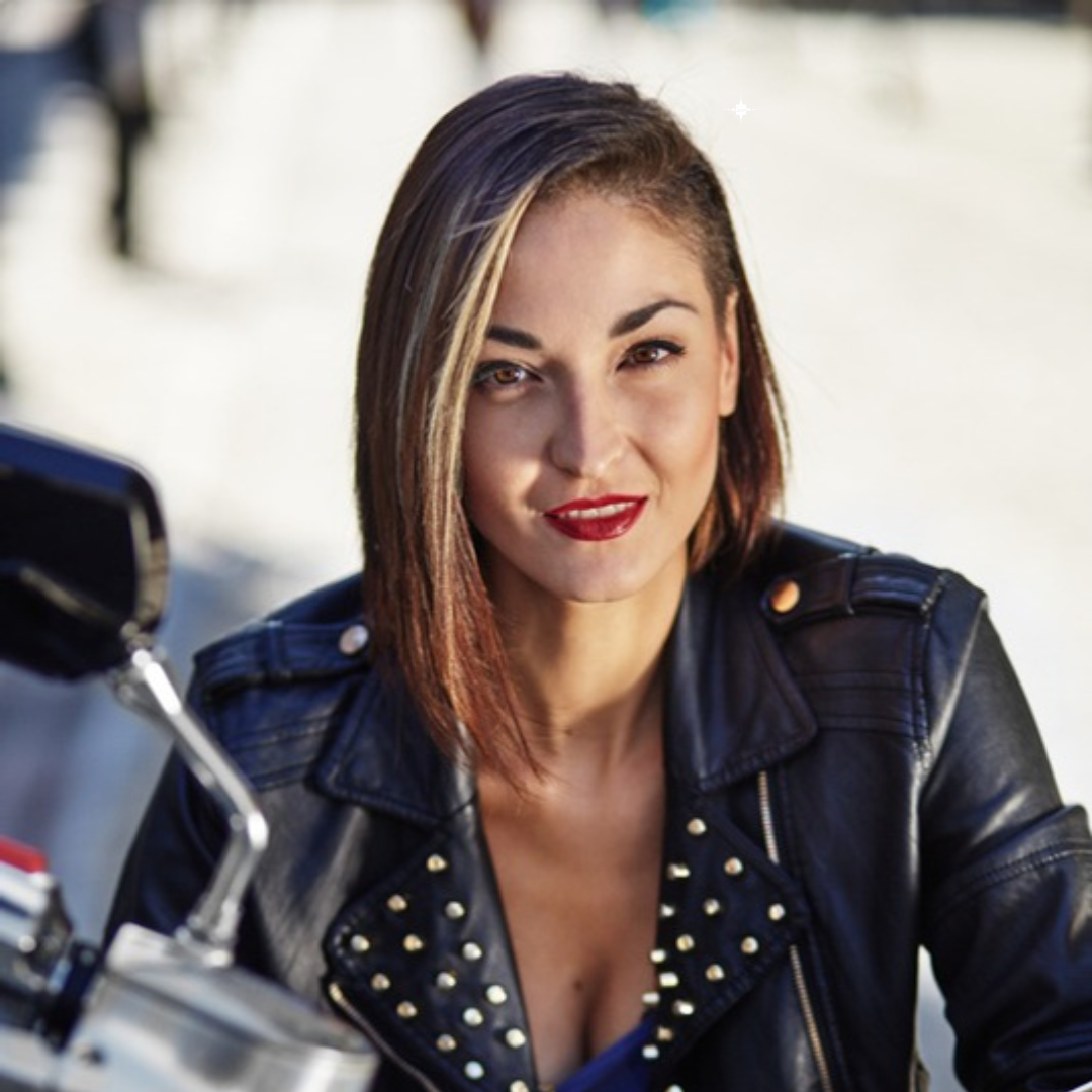 CASTING : FEMME MOTARDE (PORTRAIT PUBLICITAIRE)