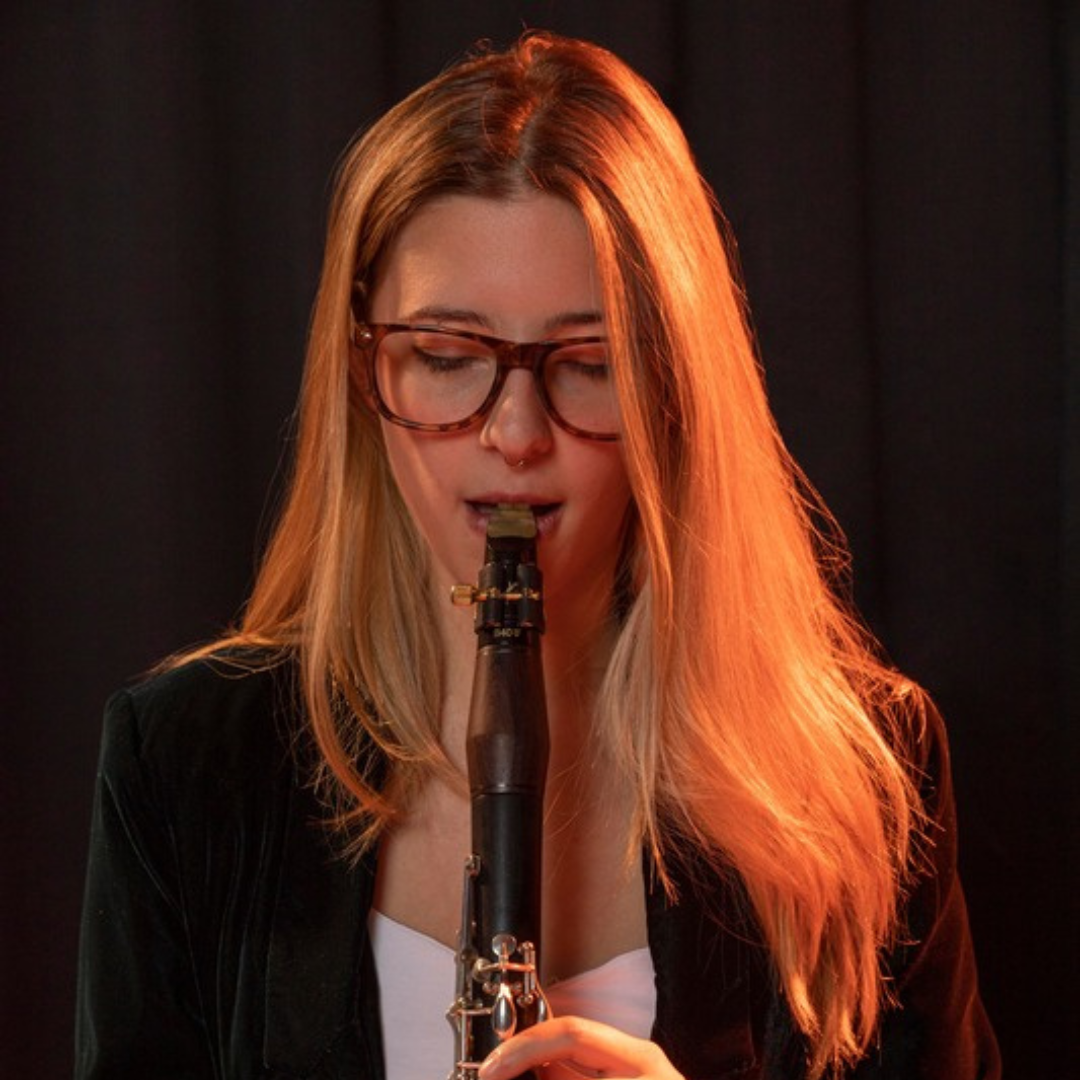 CASTING THEATRE : COMEDIENNE - MUSICIENNE (ROLE DE JULIE)