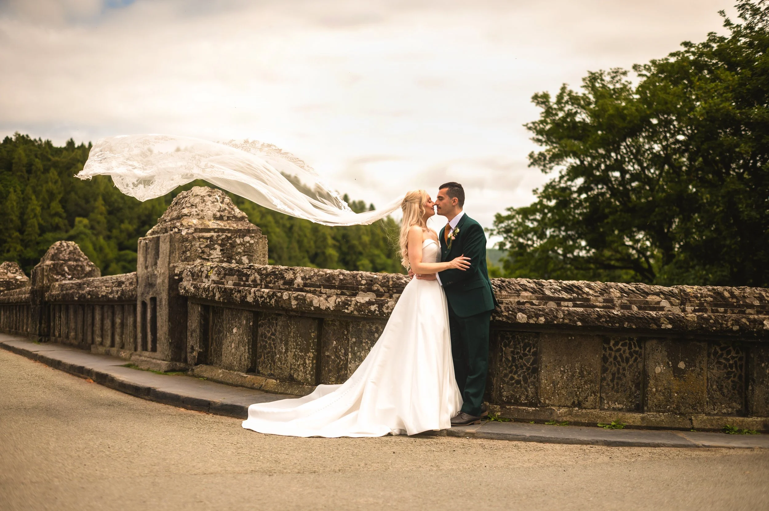 lake vyrnwy hotel wedding photographer