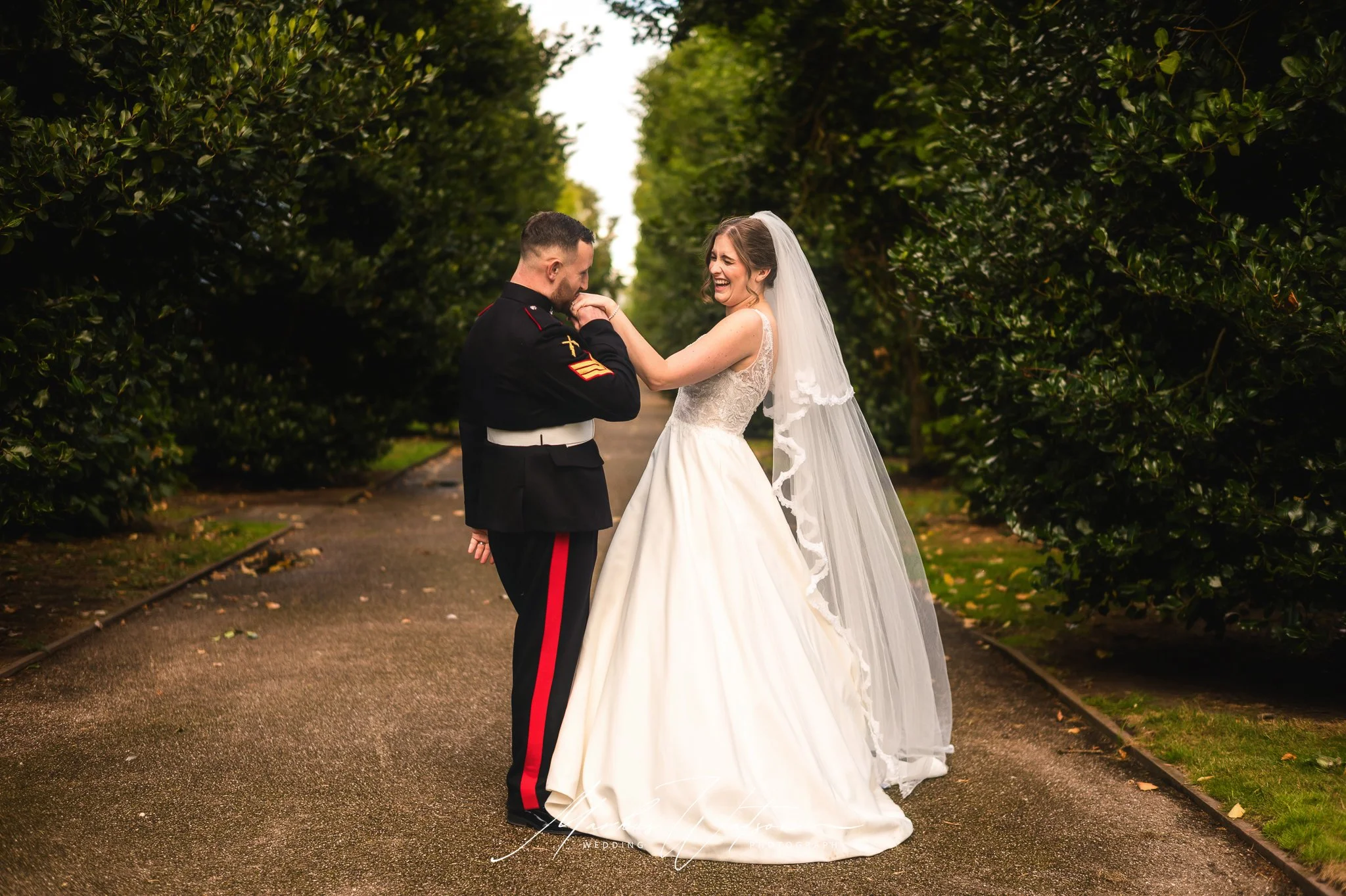 photos-at-grosvenor-park-chester-wedding-old-palace