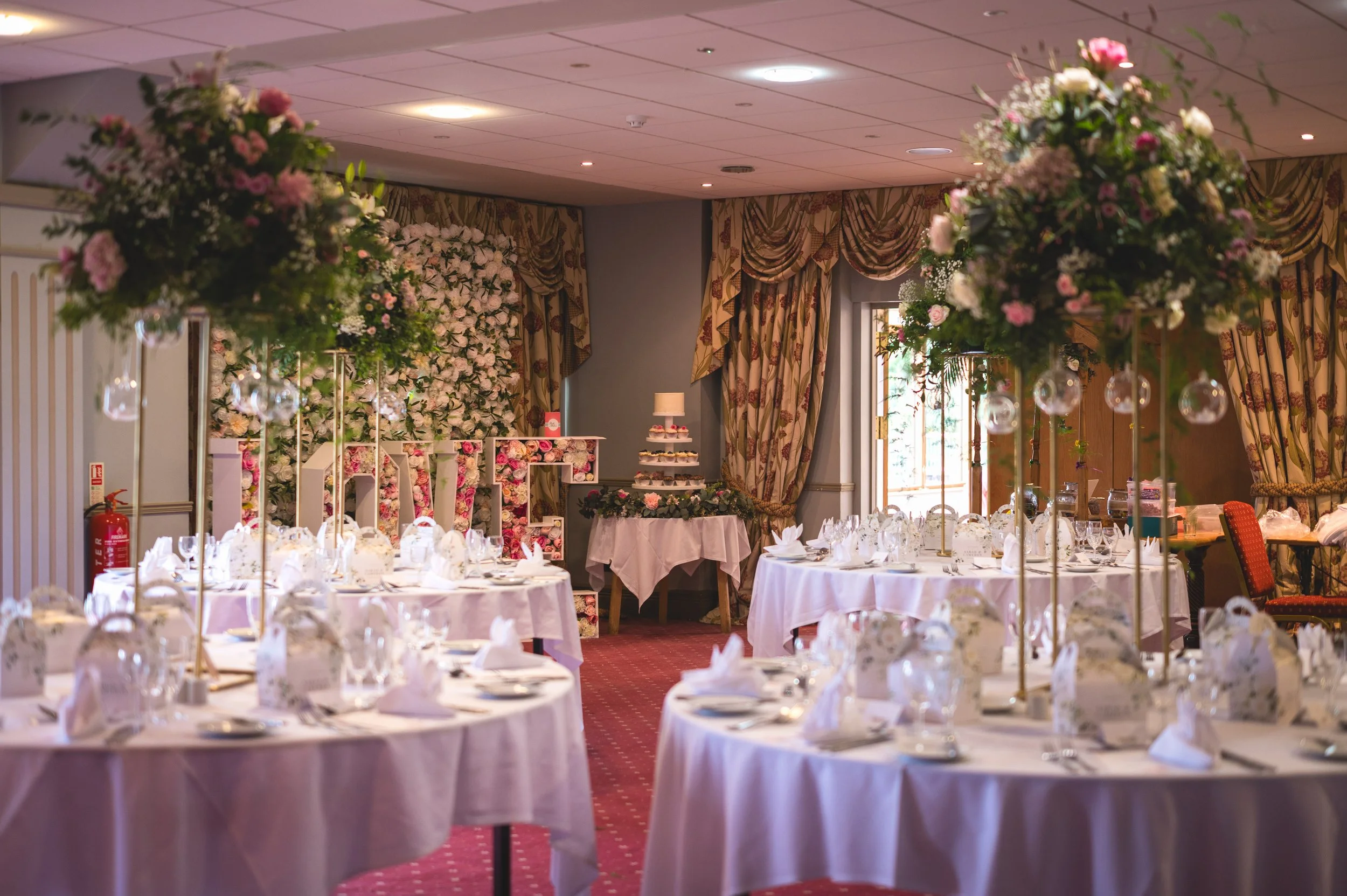 lake vyrnwy hotel wedding photographer