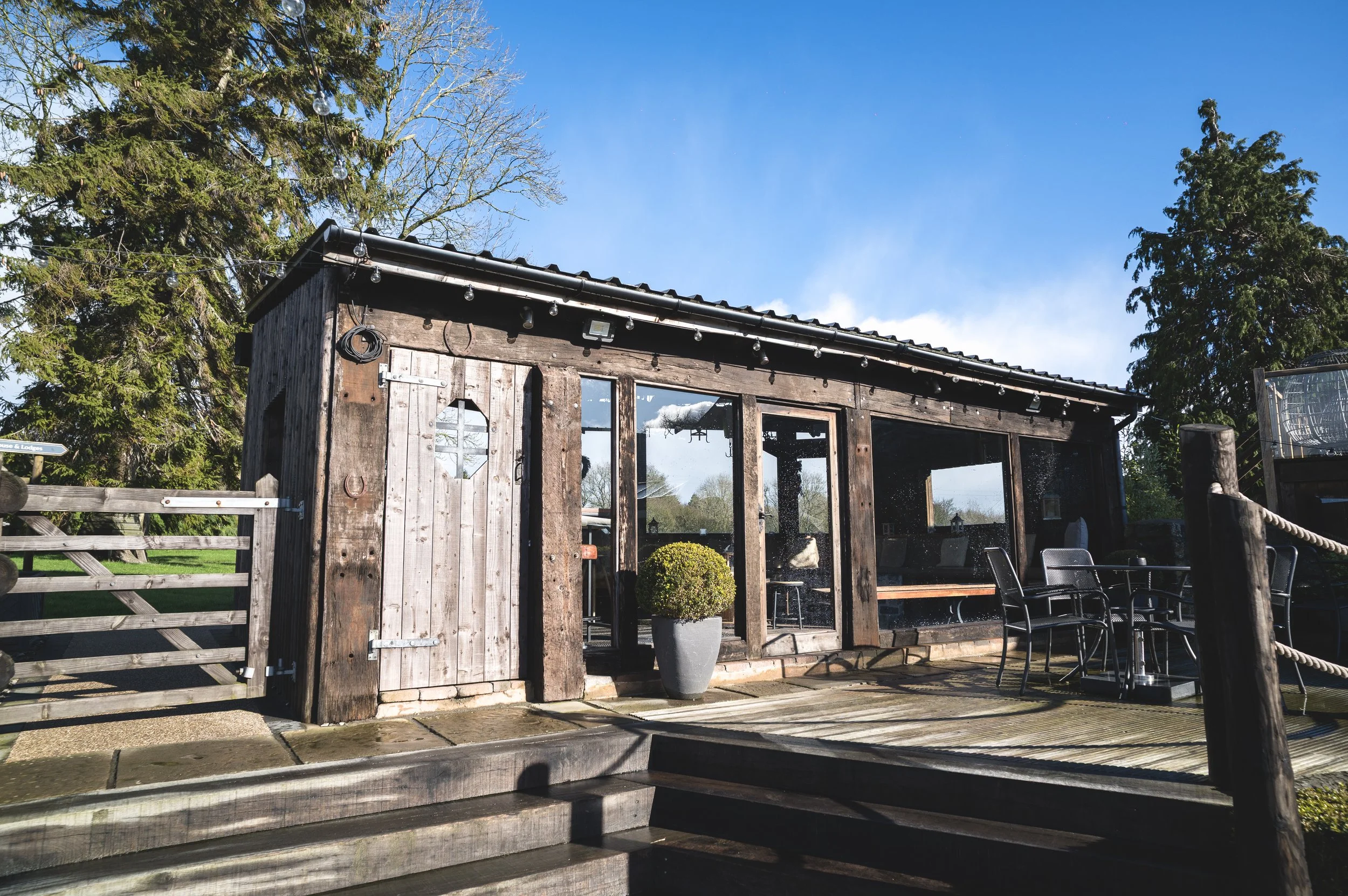 tower hill barns wedding photographer