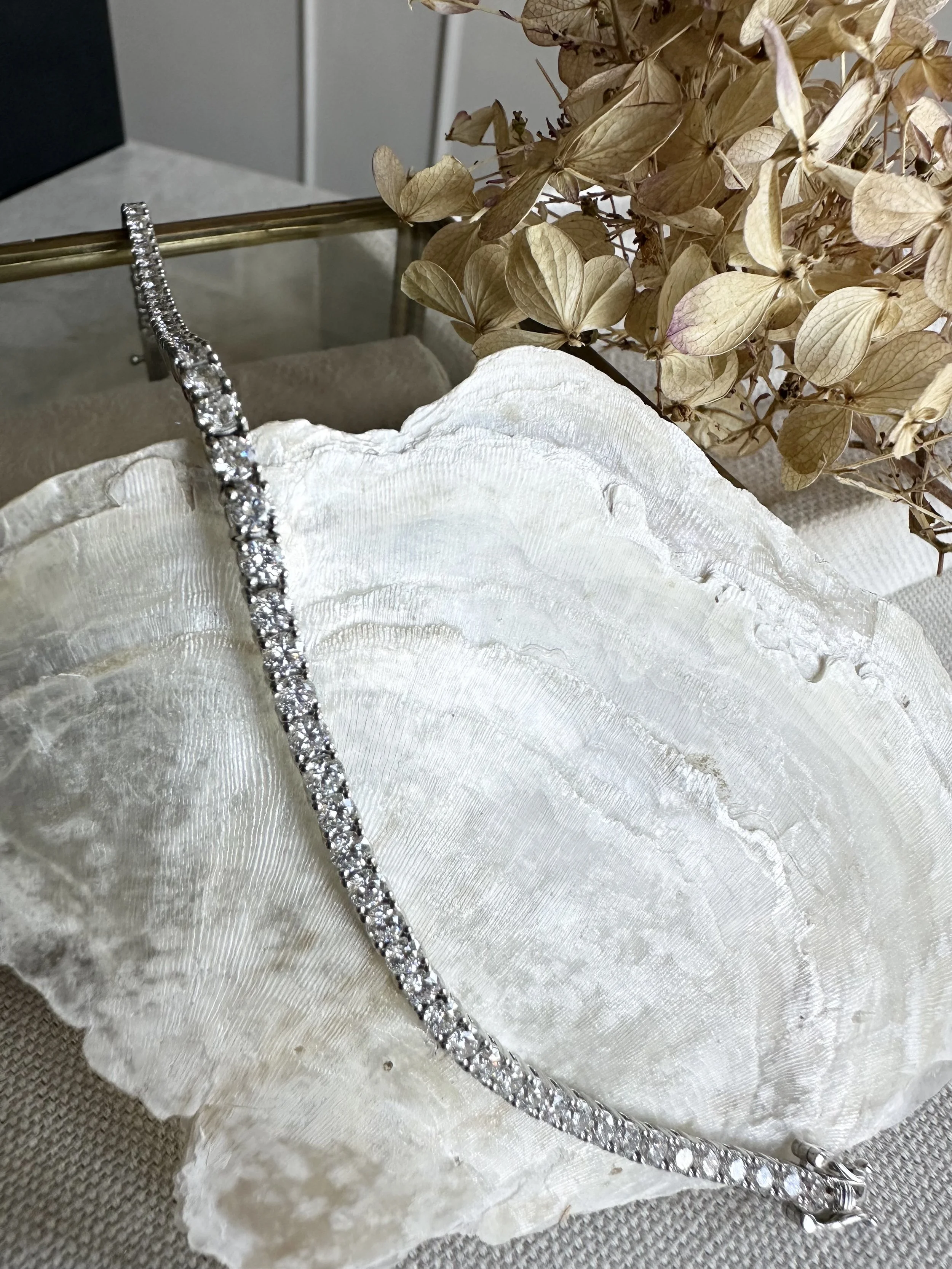 platinum diamond line bracelet