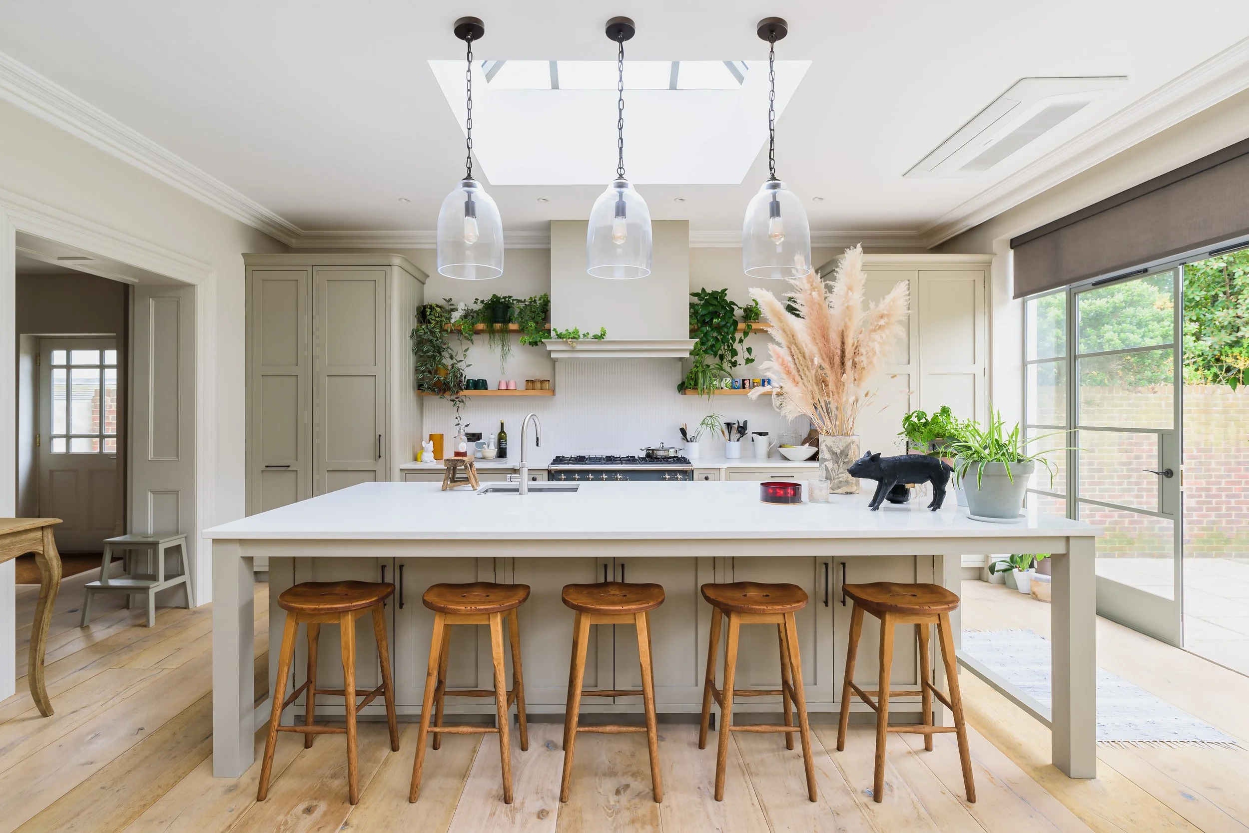 Design Interiors
