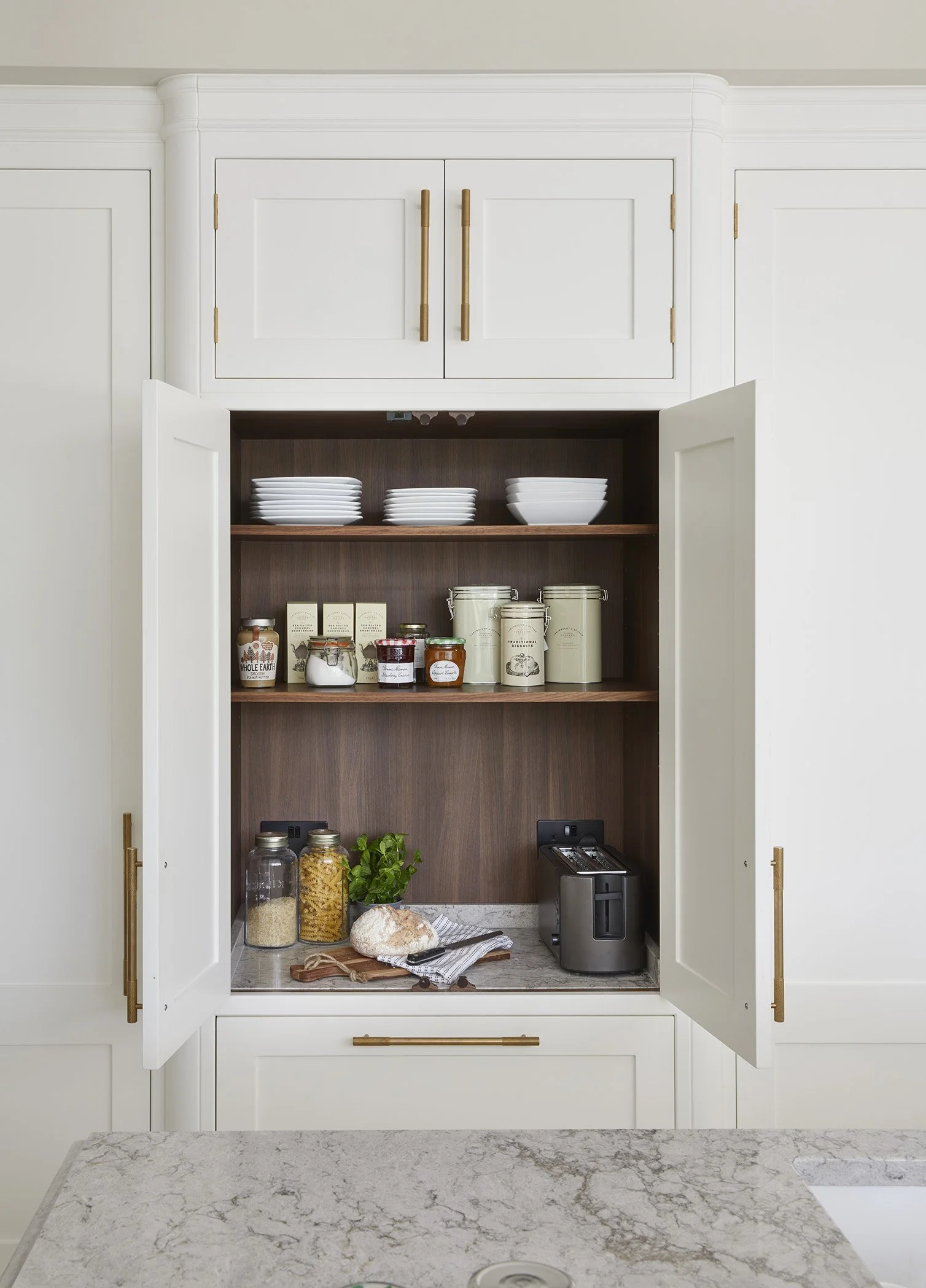 Traditional kitchen design sussex