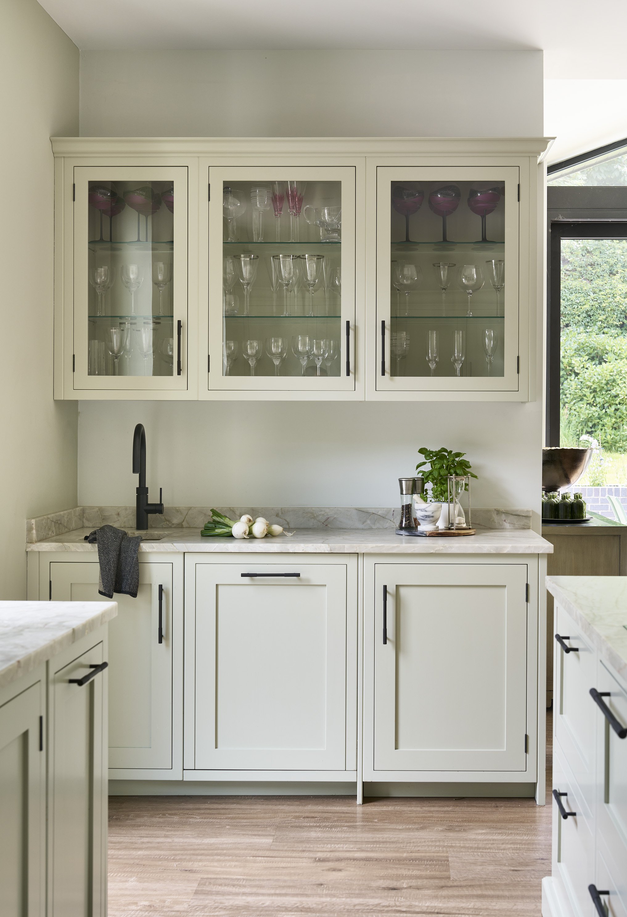 Traditional Kitchen Design and Installation Sussex.jpg