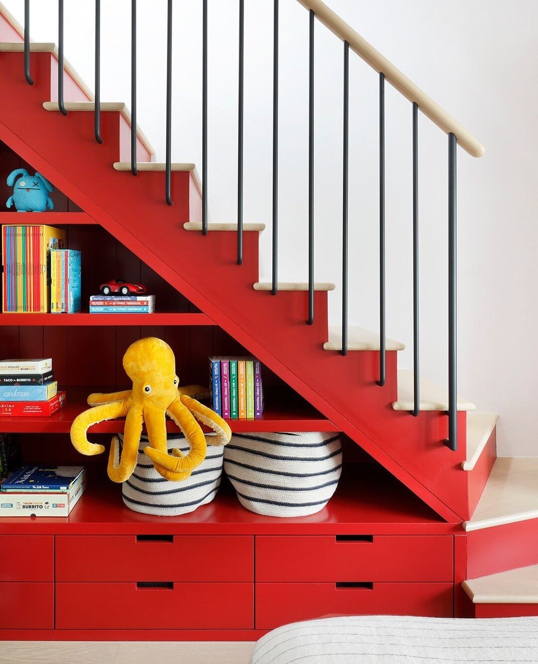 Bringing you a burst of colour on this dreary day in London with the vibrant and playful children's bedrooms from our recently completed Kensington Corner House project. ⁠
⁠
We had great fun designing these rooms, both having their own staircase lead