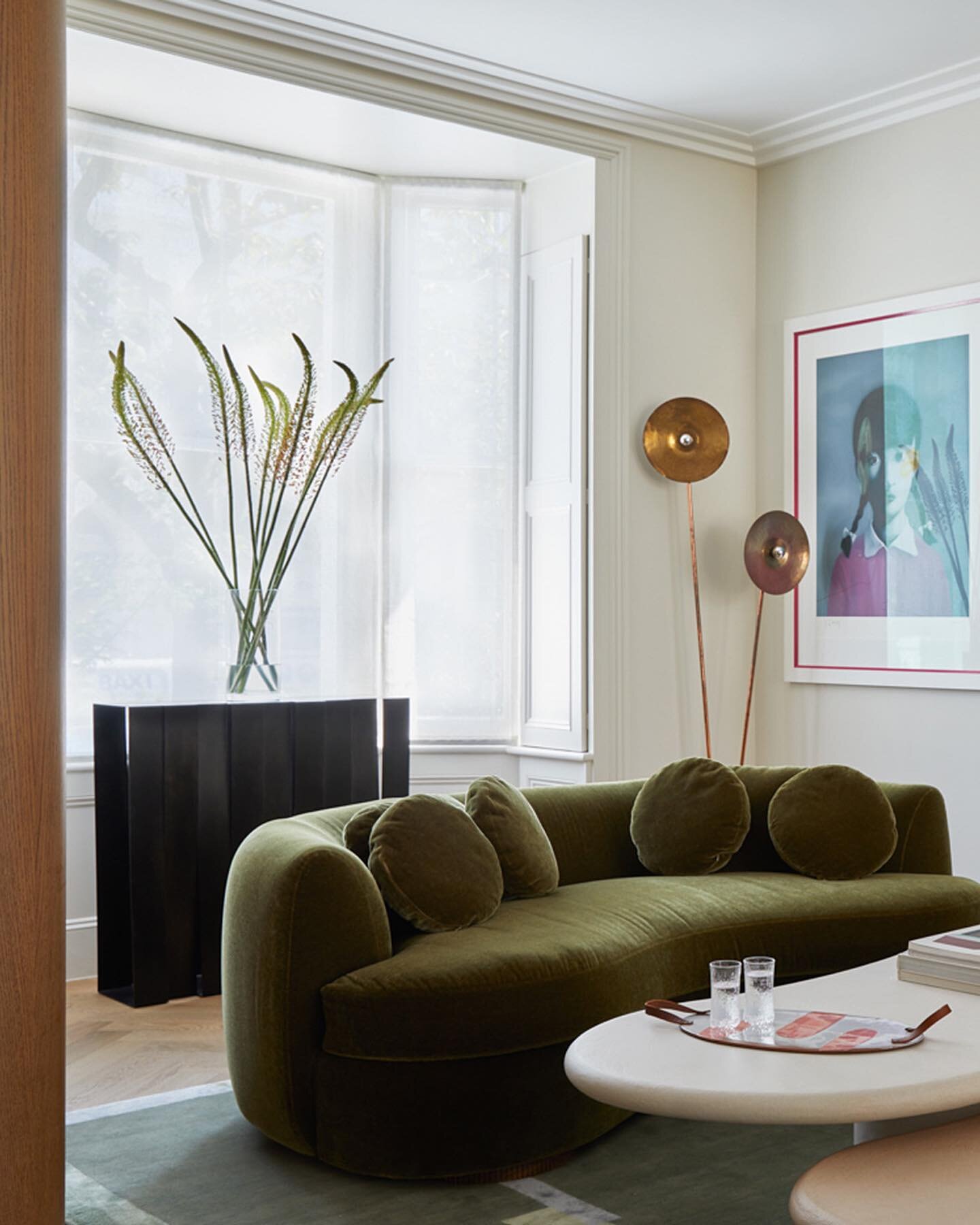 &lsquo;If I can lighten someone&rsquo;s mood with the unexpected when they walk into my house, then I couldn&rsquo;t ask for more&rsquo; 
Cleme de Grivel Sader, Client and Interior Designer

Taking a traditional London townhouse layout, we were taske