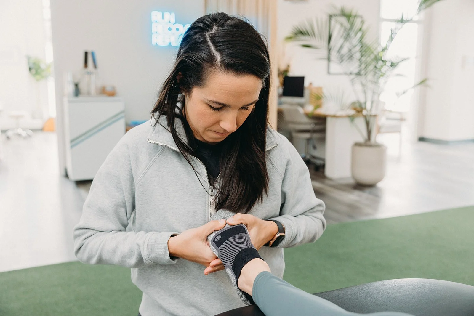 Not all stress fractures are the same: high-risk injuries take 10 to 16+ weeks, low-risk 6 to 12 weeks