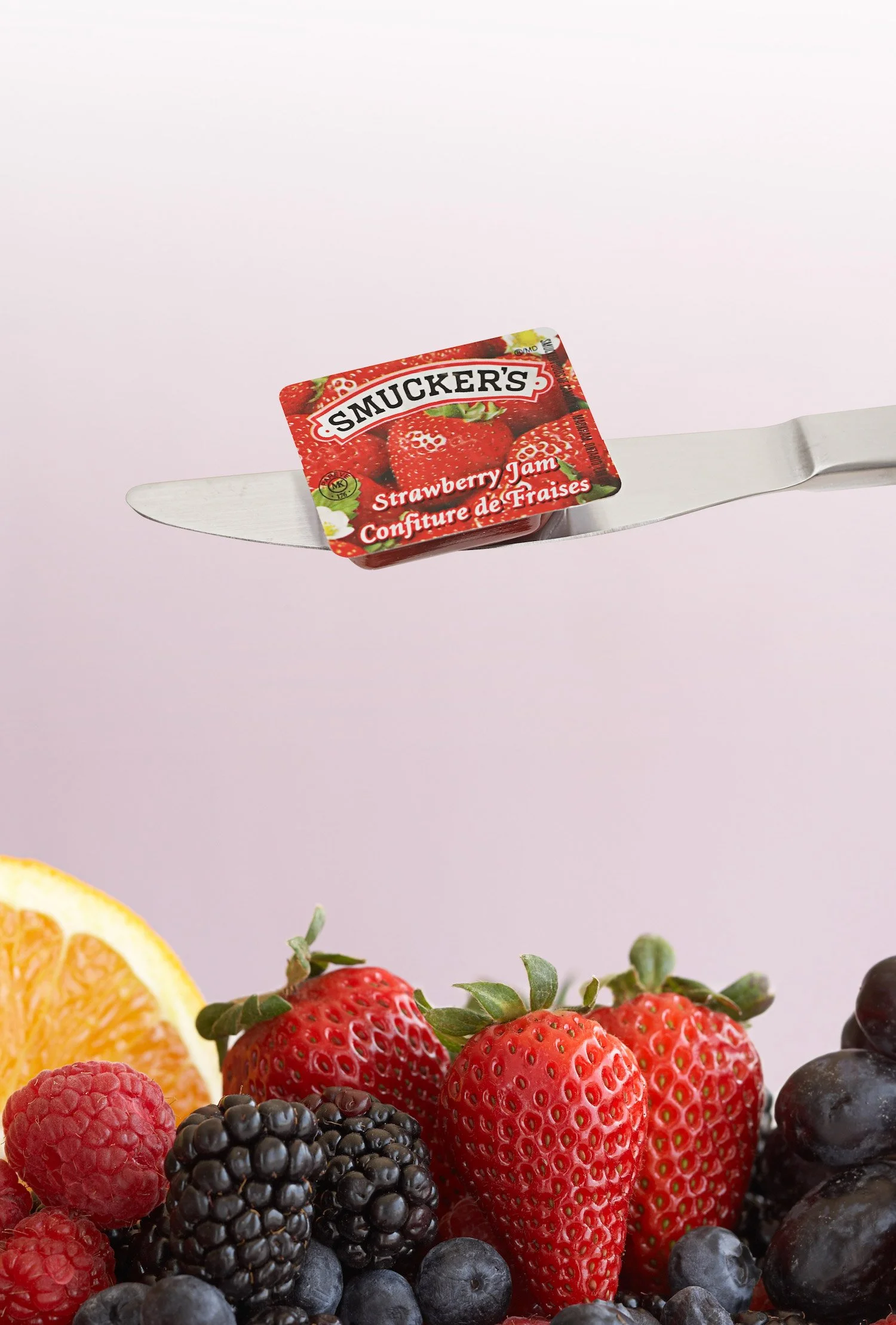 toronto food photographers took this smuckers jam image.jpg