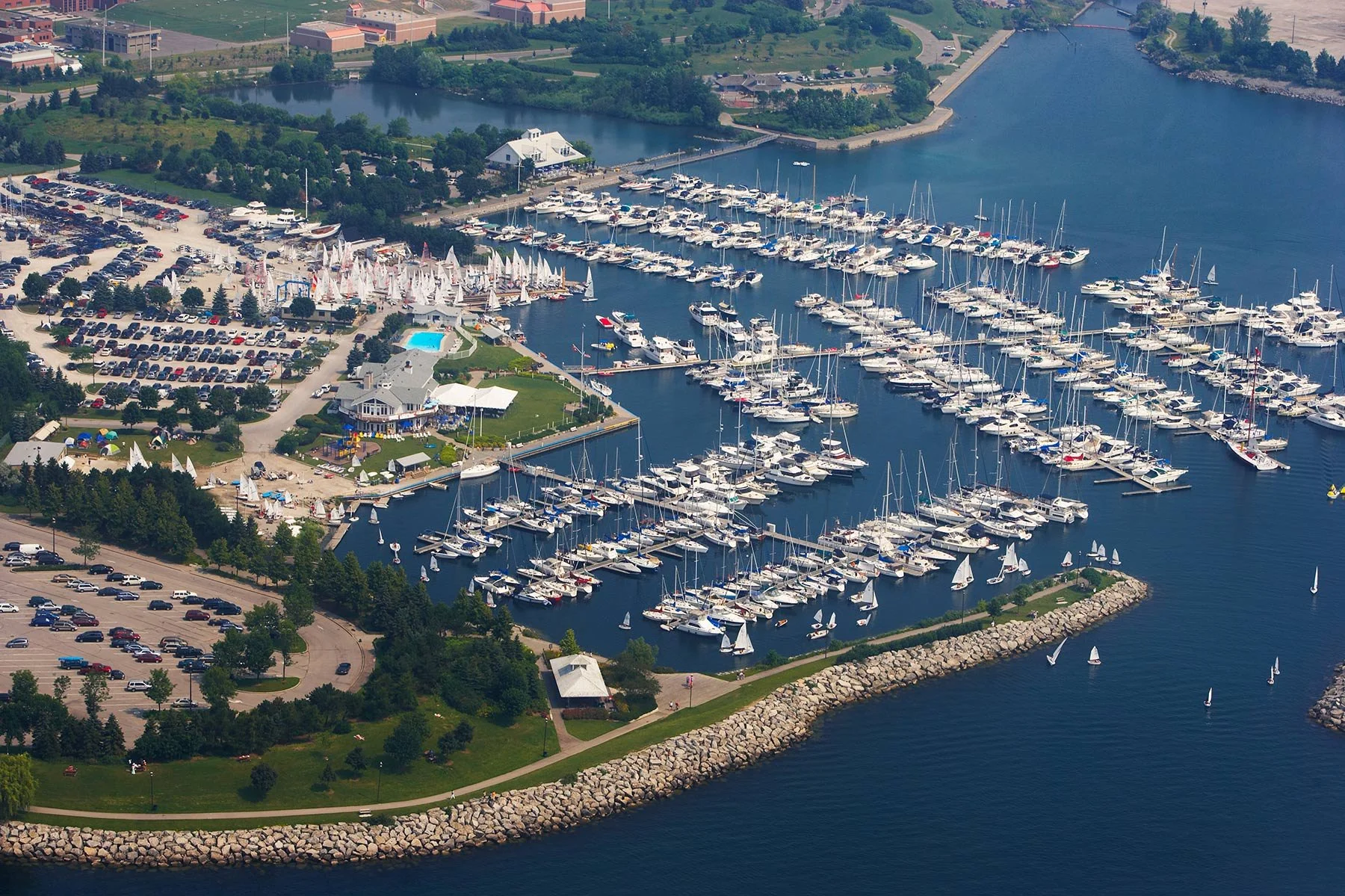 port credit yacht club lake ontario 300.jpg