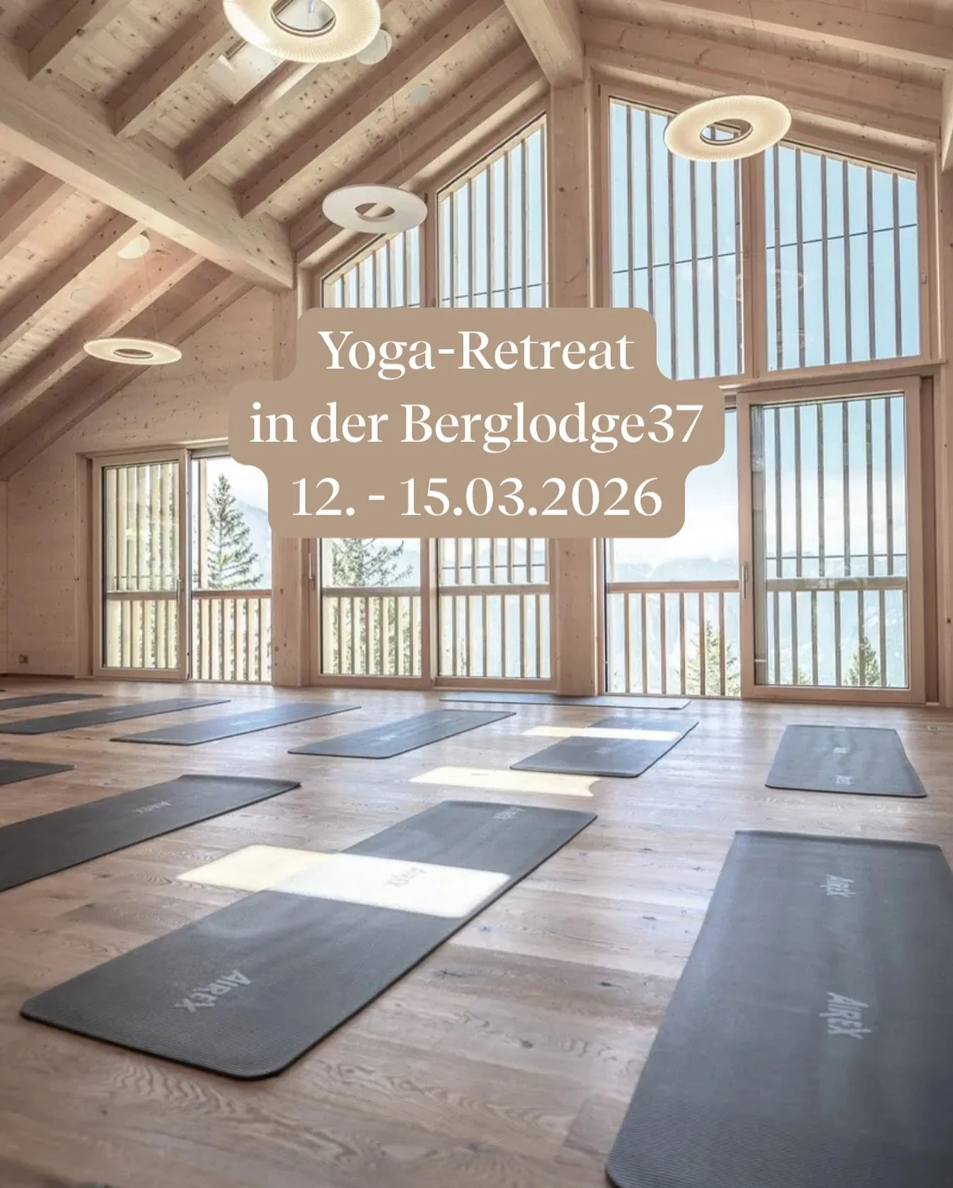 🧘&zwj;♀️ Yoga-Auszeit in der Berglodge37 &ndash; bist du dabei?

Manchmal braucht es nicht viel, um uns wieder zu erden:

Einen besonderen Ort. Zeit f&uuml;r uns. Bewegung. Natur. Und Menschen, die uns guttun. 💜

Vom 12.&ndash;15. M&auml;rz 2026 la