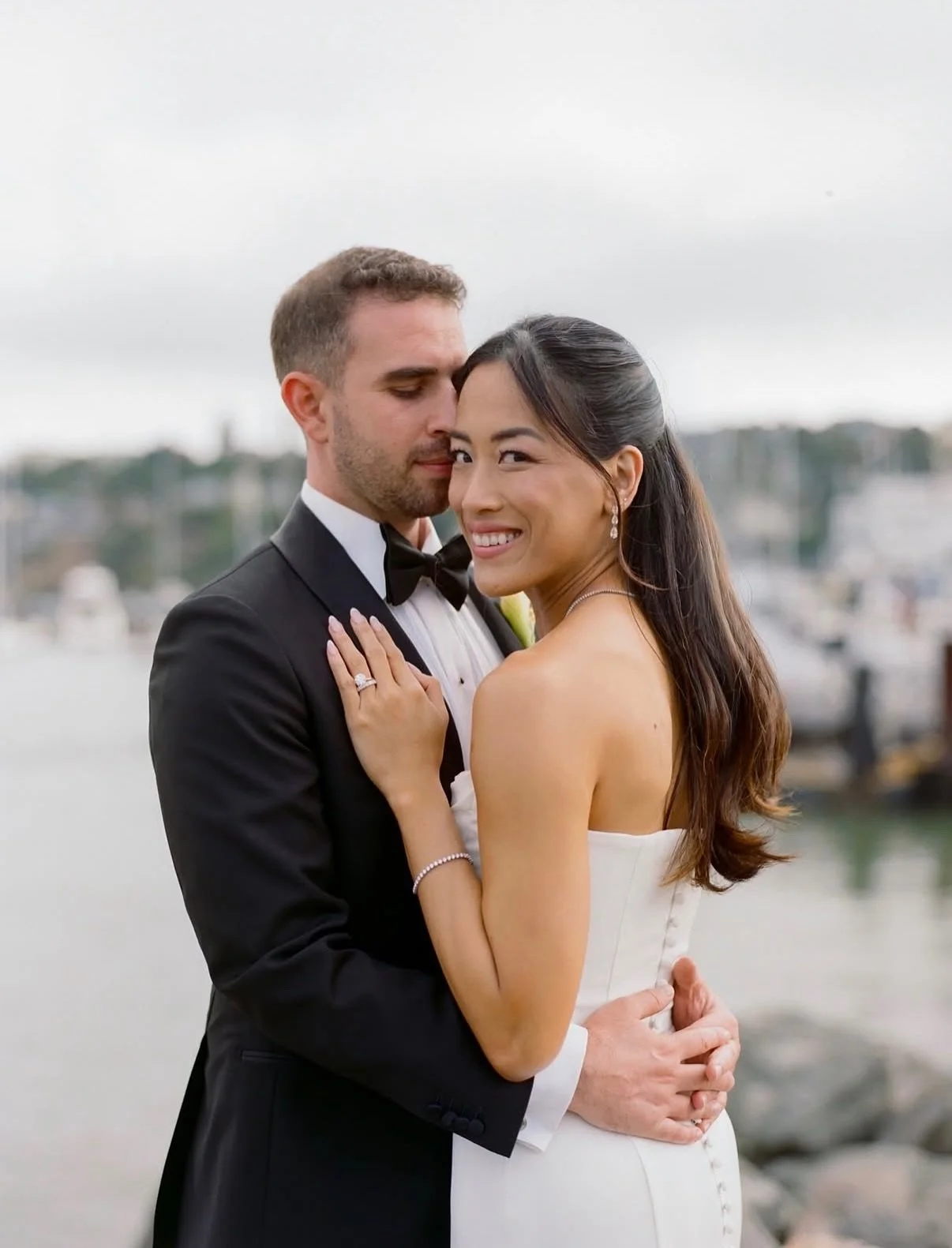 We believe bridal beauty should be effortless, a reflection of you, elevated by artistry. Our Signature Golden Glow is hand-blended and contoured by two celebrity trained artists for a radiant, skin first finish that lasts beyond the wedding day.

Be