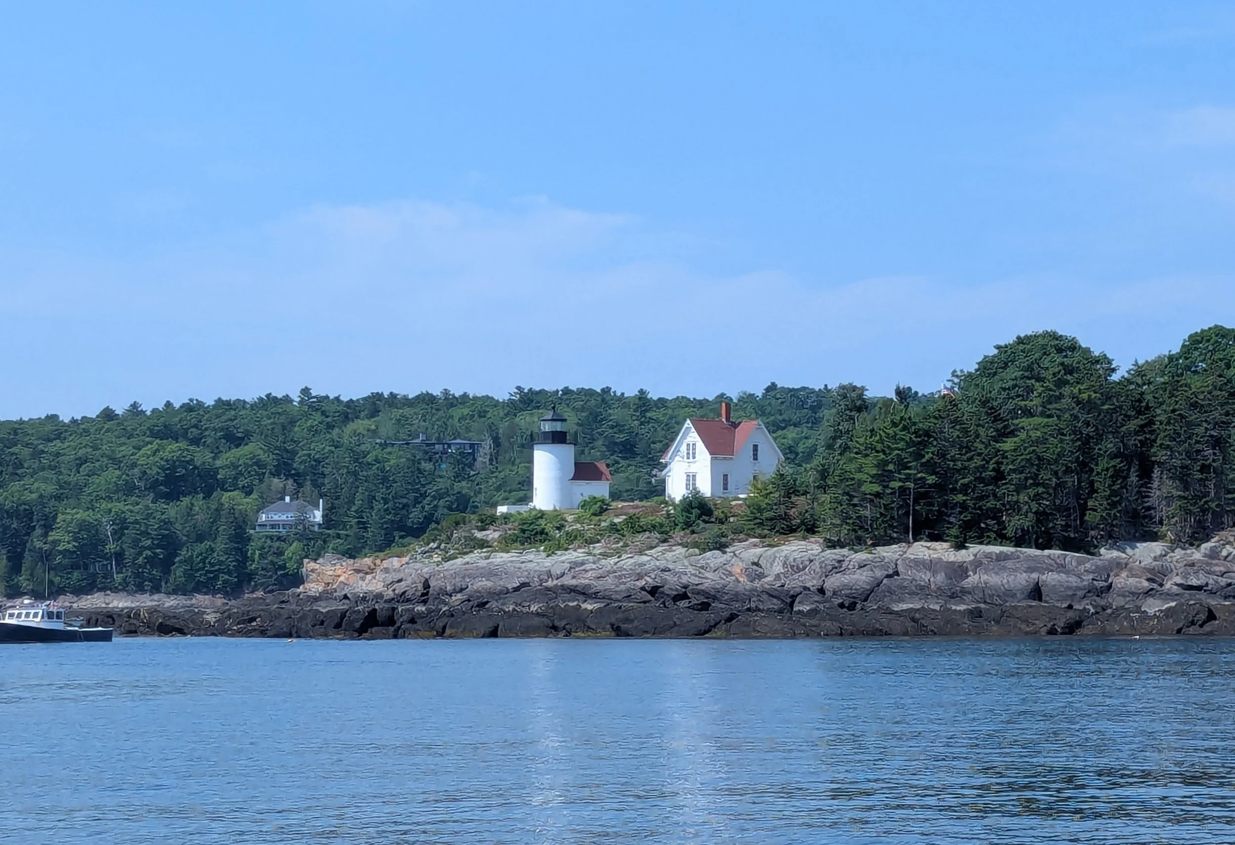 30 1-2 curtis island light1.jpg