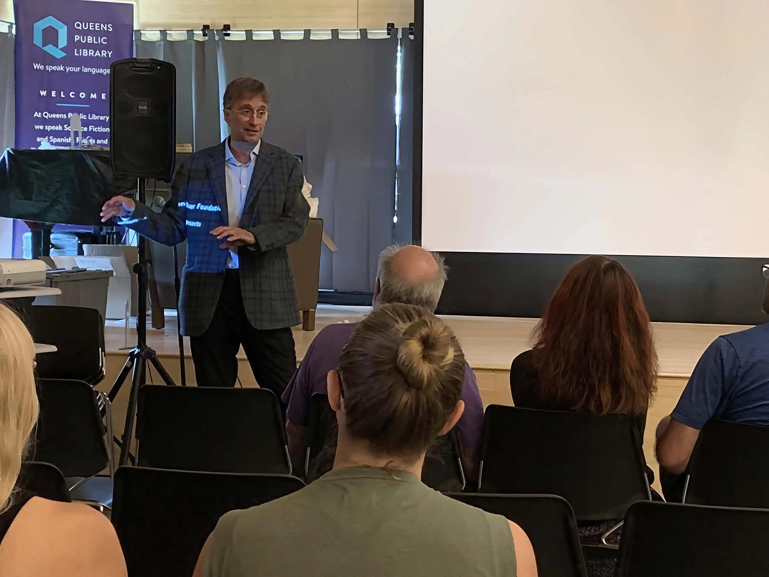 Robert DiMaio at the teens Public Library