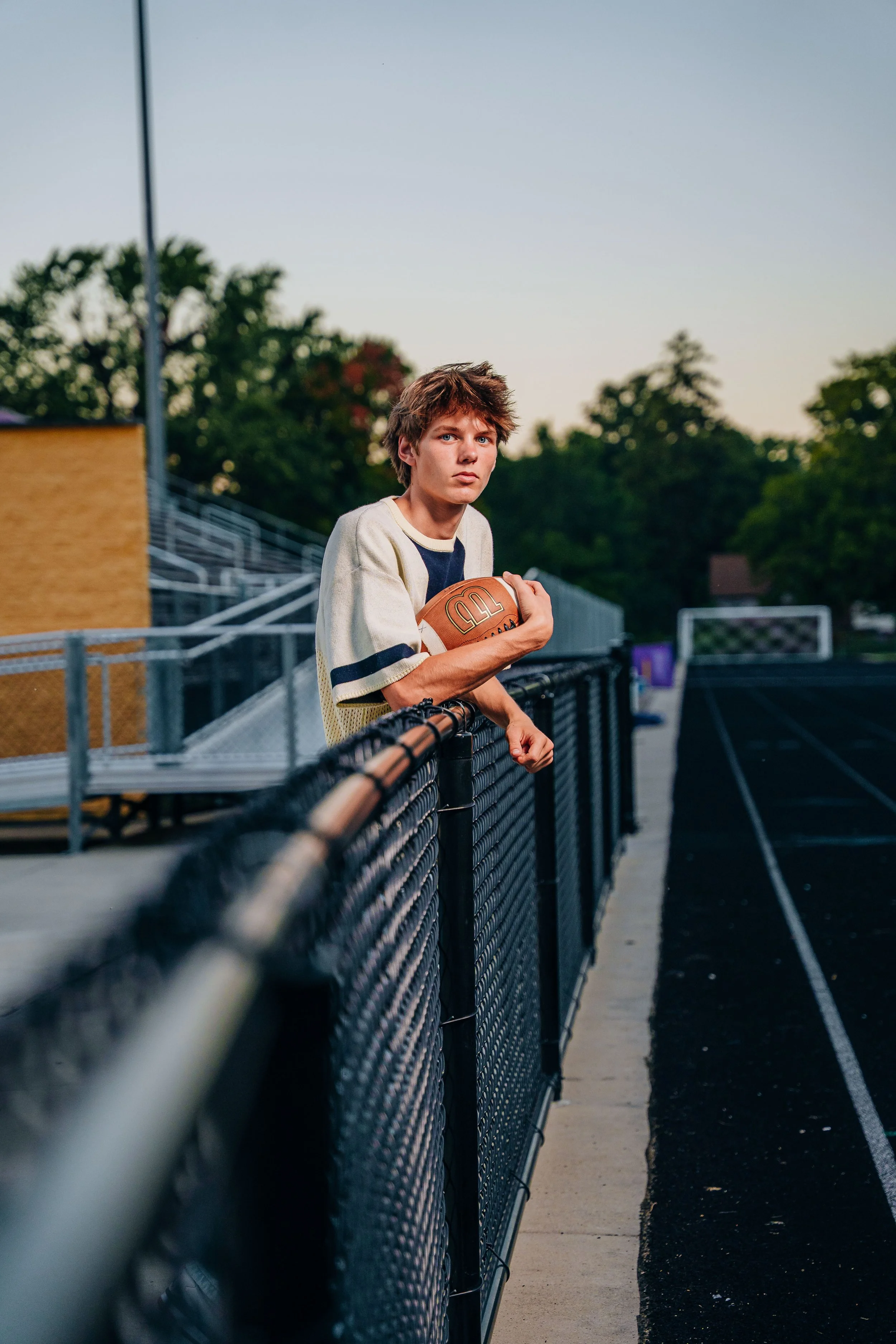 091825 August Zoet Senior-92.jpg