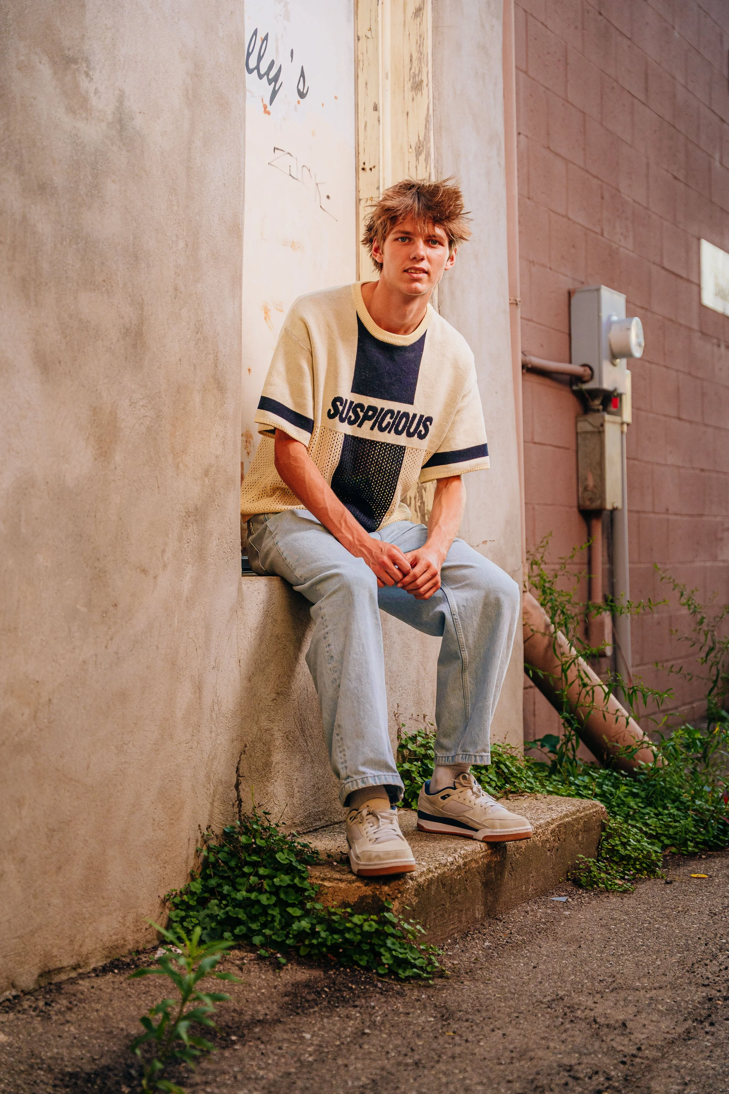 091825 August Zoet Senior-52.jpg