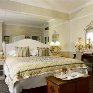 Cape-Grrace-Hotel-4-300x300.png