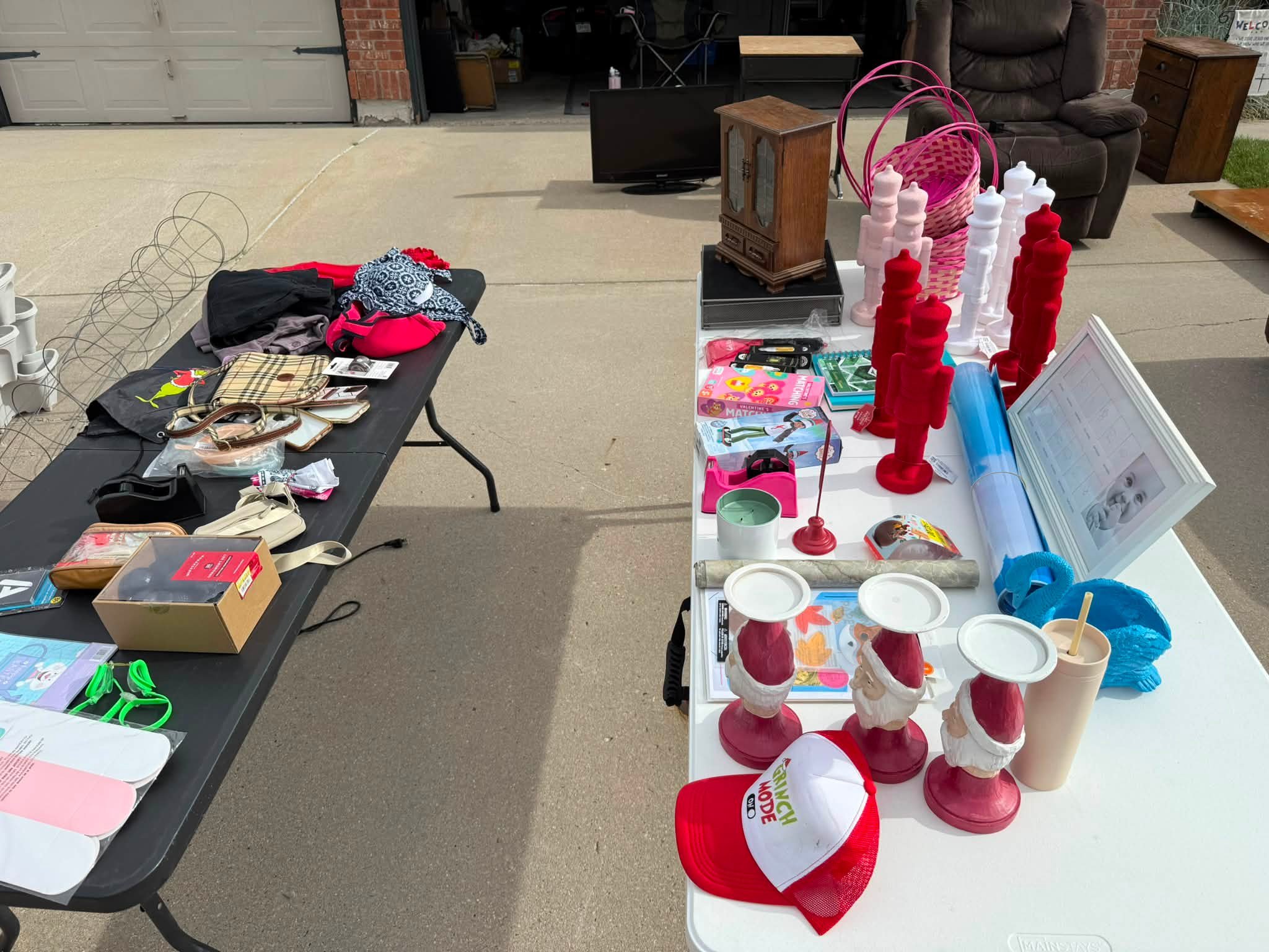 Culdesac Sale at 8400 Winncrest Lane
Furniture, toys; clothes, shoes, and home goods. 

Today only until 2pm