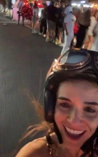 Motorcycle ride through Paris