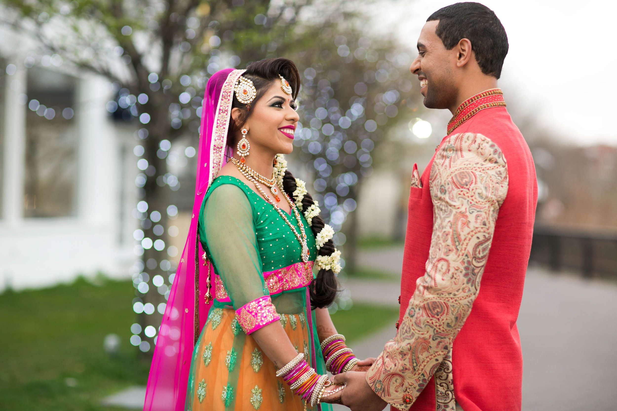 Bengali Royal Bridal Makeover Shoot | Bridal makeover, Royal brides, Bridal  poses