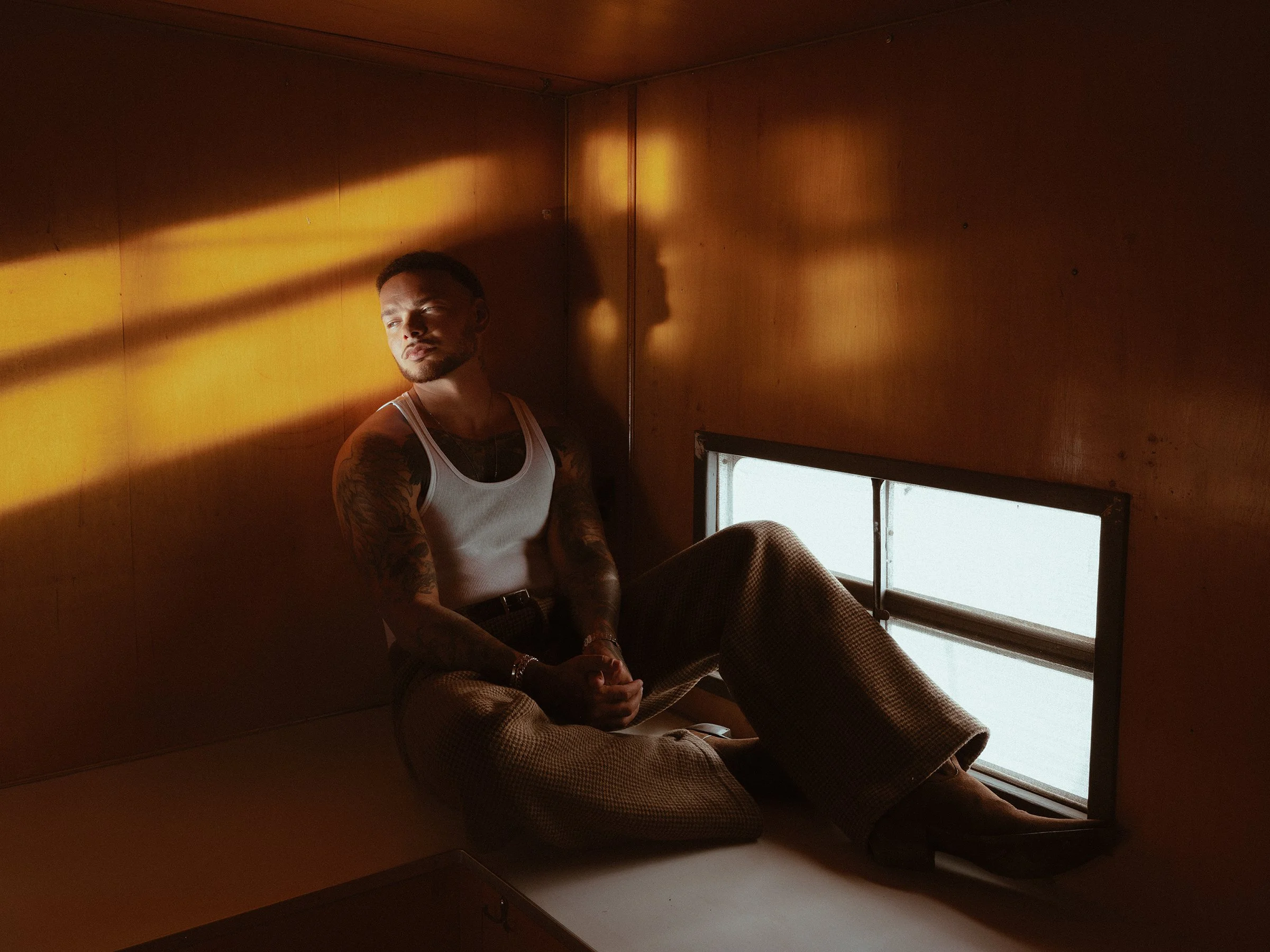 DAY_INSIDE SLEEVE 2.jpg