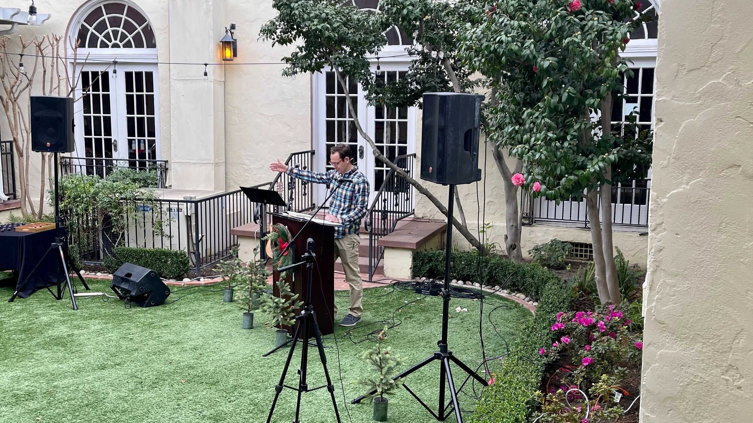 The Cast of Christmas: Us 