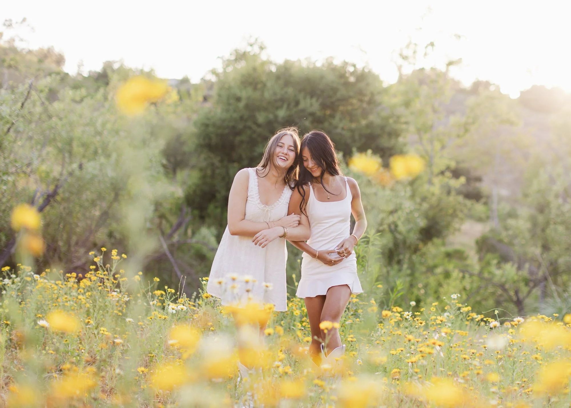 Ella & Izzy-39-2.jpg