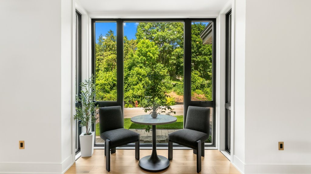 026-2 Bridlewood Cres-26_m.jpg