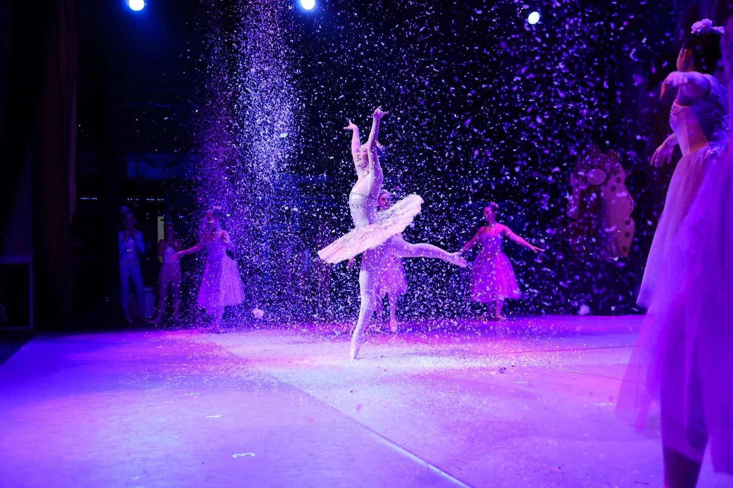 ✨ The magic isn&rsquo;t over yet. ✨
Winter Fantasy returns to the stage this Saturday.
🗓 December 20
⏰ 12:00 PM &amp; 3:00 PM
📍 Millikan High School

Bring the applause. Thank you for celebrating these dancers with us. 💛✨
📸 @karenmoorephoto