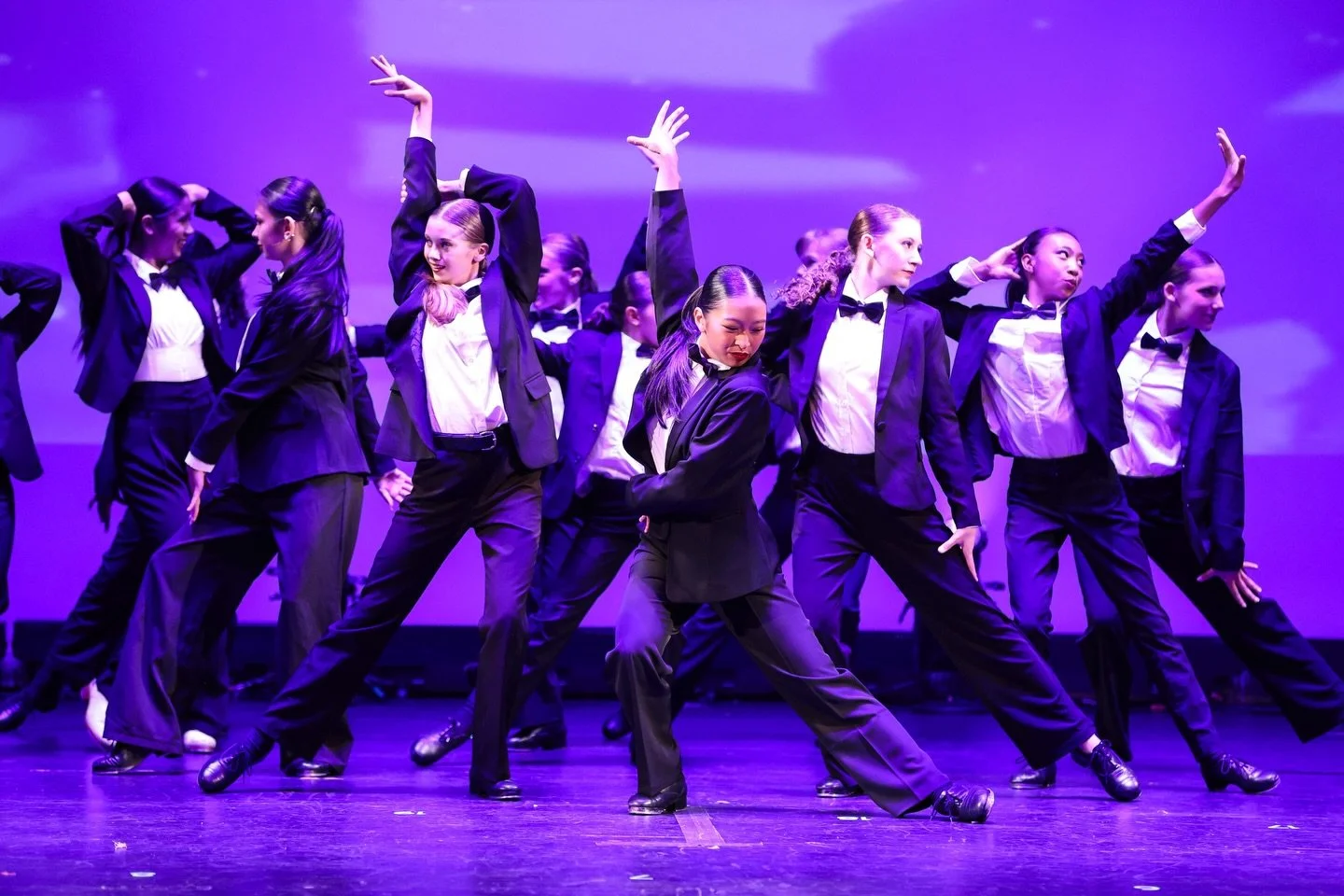 Still not over last night. ⚡✨
Our dancers absolutely showed UP and the energy in that theater was unreal. So proud of these humans and the magic they created together. ❤️
Thanks to @karenmoorephoto for capturing all the glitz and magic and to the bac