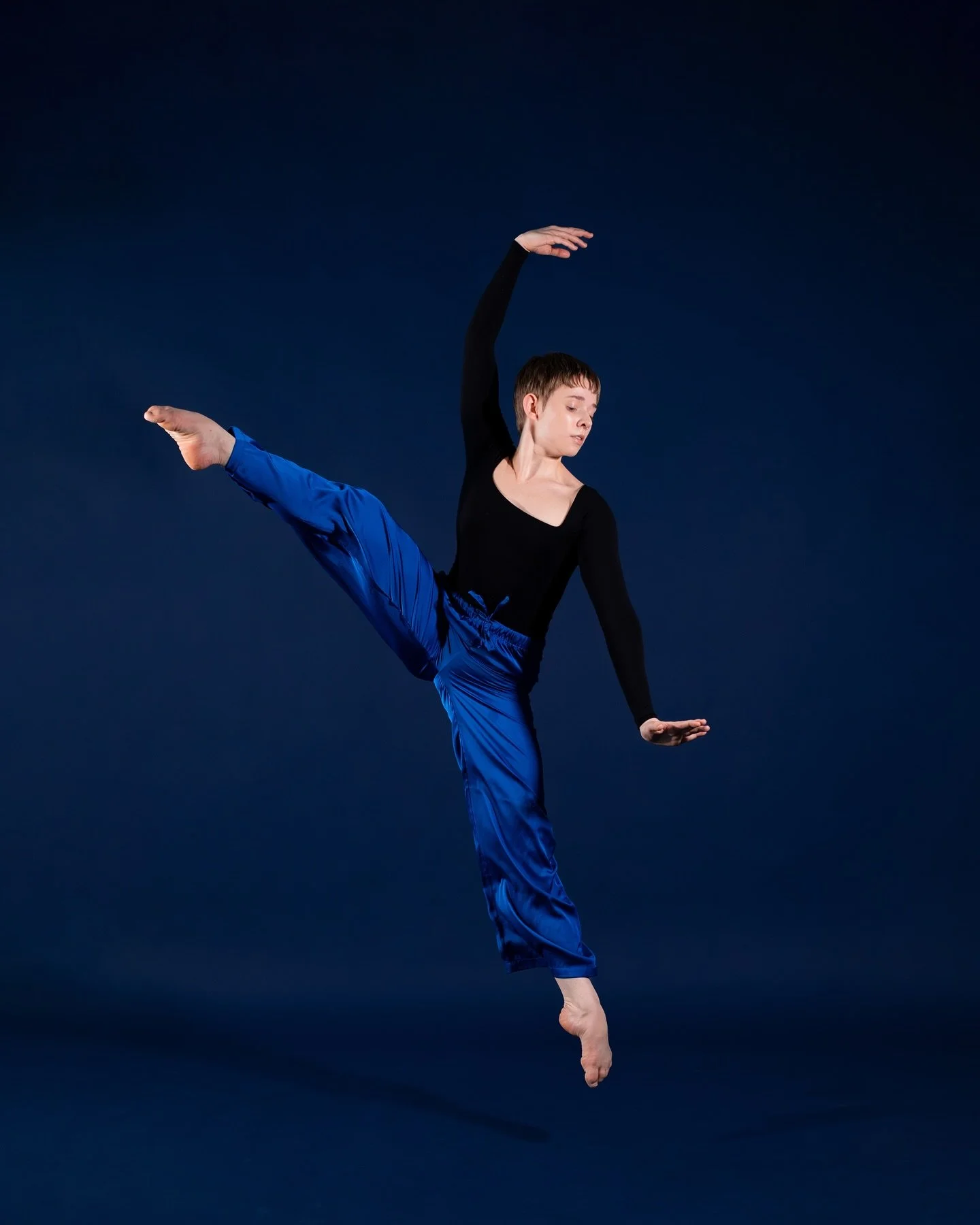 All my love for @magmameg 💞

#wisconsin #dance #dancer #chicago #stl #stlouis #dancers #dancephotography #dancersofinstagram #dancephotographer #stldance #chicagodance