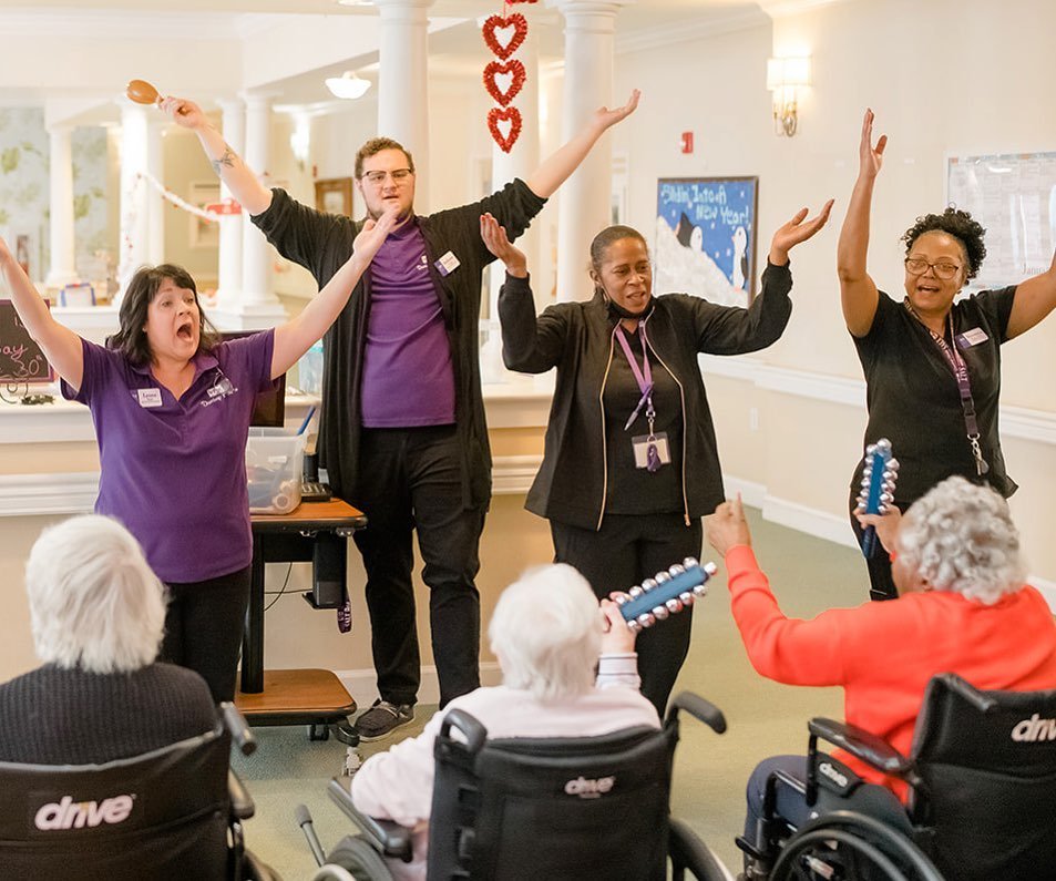 💪👟 Let&rsquo;s get moving! 👟💪

Did you know Dunlop House residents have access to on-site physical, occupational &amp; speech therapy?

Learn more about life at Dunlop House at the website link in our bio.