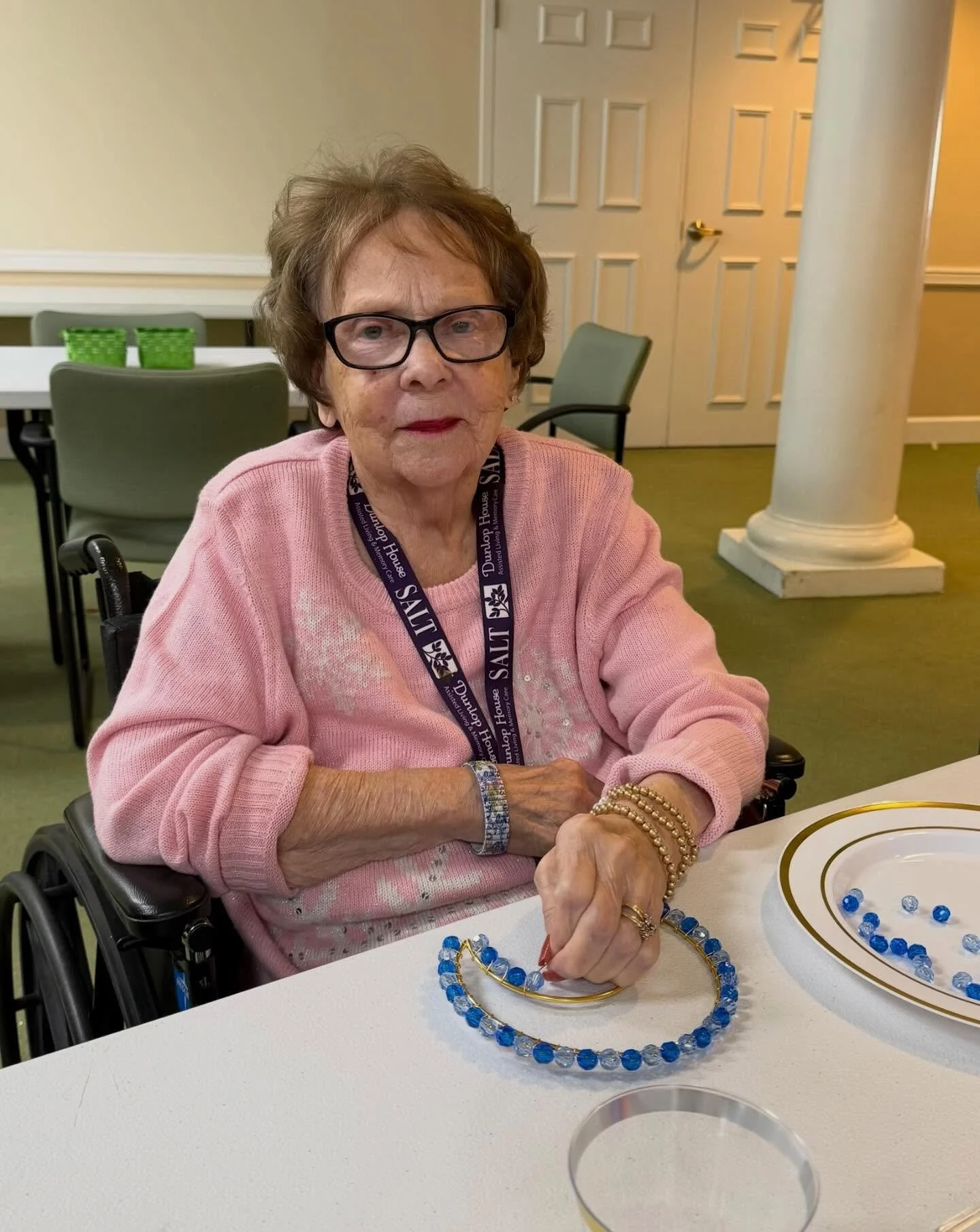 BRB, saving this sunshine for later! ✨☀️

Just a little cozy crafting before the weekend snow and cold roll in. ❄️🥶