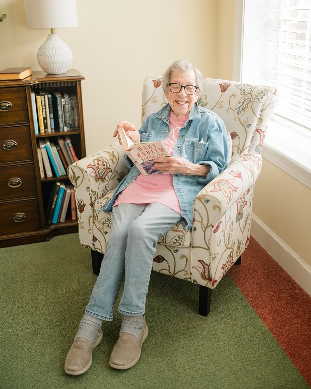 Dunlop House Resident Spotlight: Ann 💜

From guiding students in Chesterfield and Colonial Heights County to traveling all over the globe, Ann has lived a life full of heart and meaning.

As a former guidance counselor, she spent decades pouring int