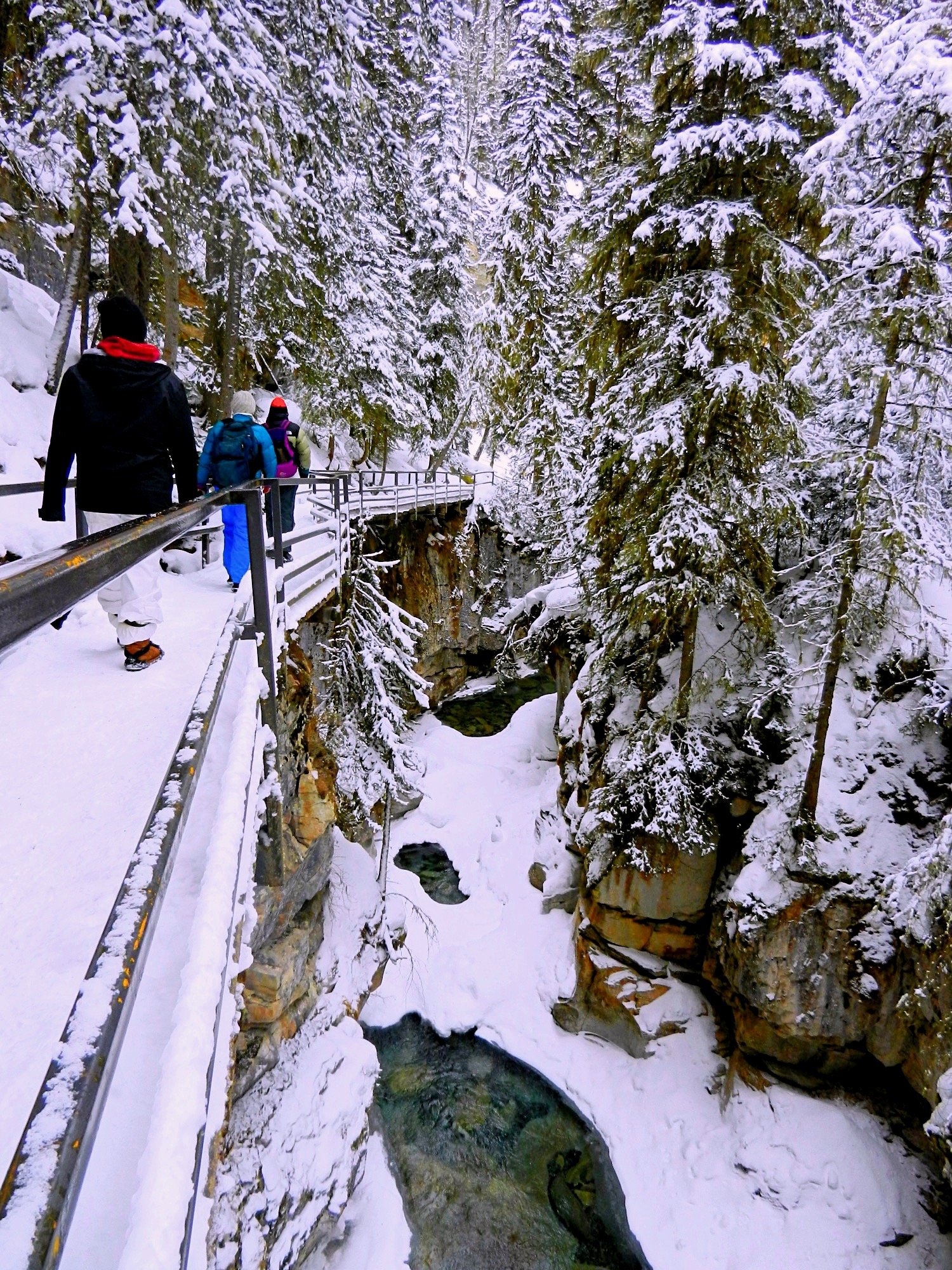 Hikes along the Lower Canyon in Banff National Park.jpg