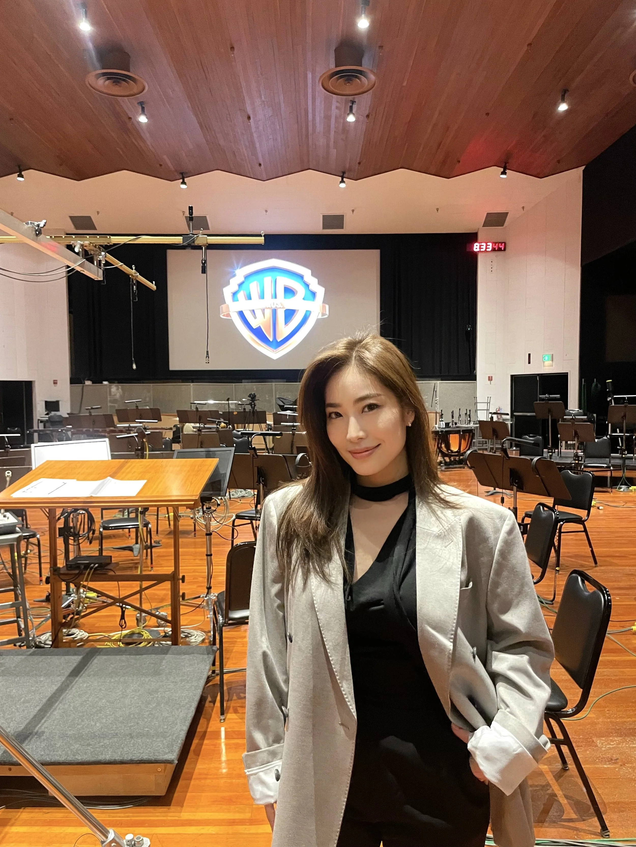 25년 LAFCI 워크샵(워너브라더스 스튜디오 녹음 기념사진).jpg