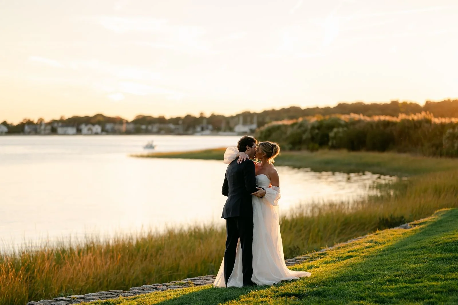 Inn-At-Longshore-Wedding23.jpg