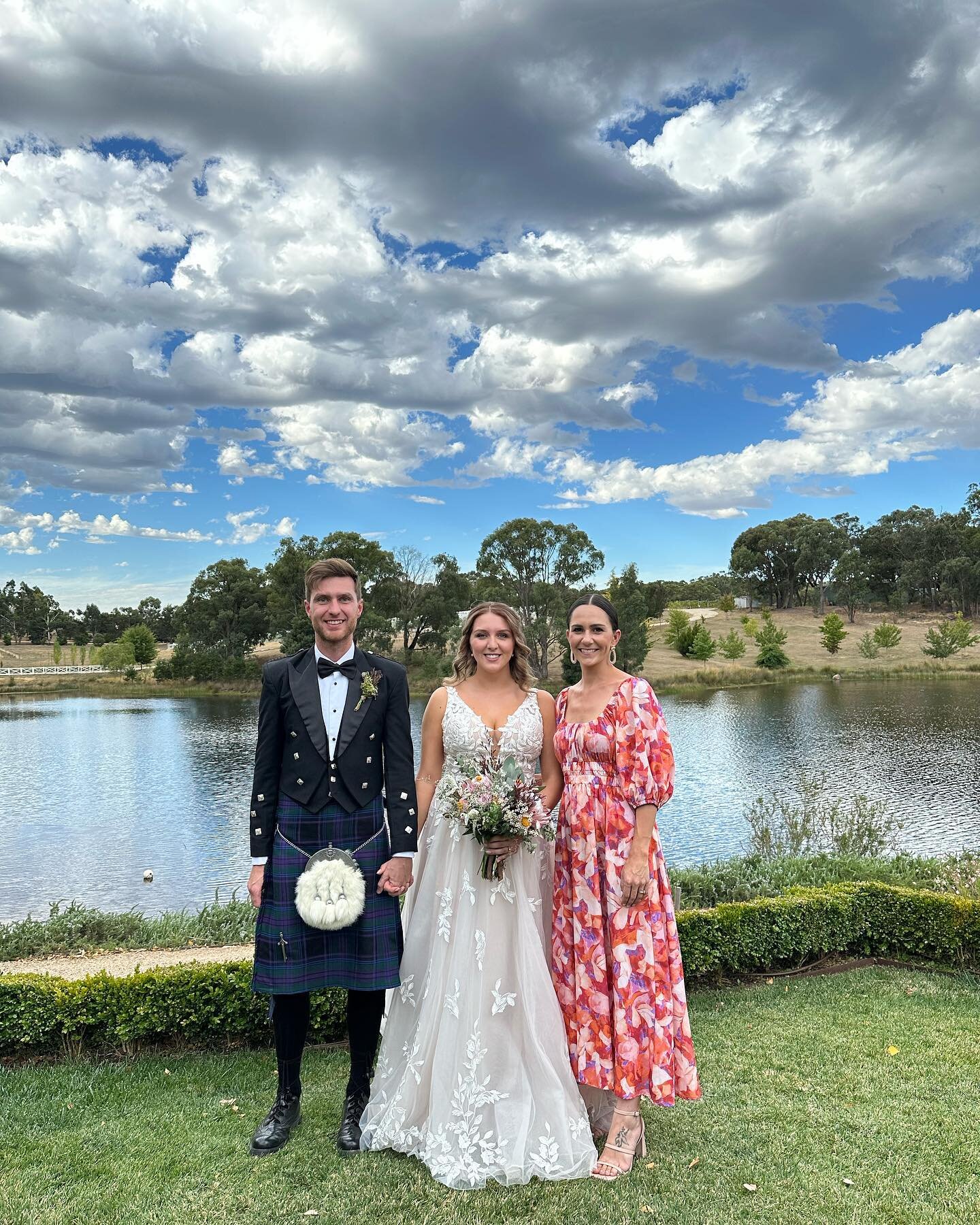 🖤 𝐌𝐫 &amp; 𝐌𝐫𝐬 𝐇𝐚𝐢𝐥 🖤

What a gorgeous day to be part of!

These Scottish expats have a very special love story &amp; it was an
honour to share it.

Walking out as husband and wife to bag pipes playing, with your loved ones following after